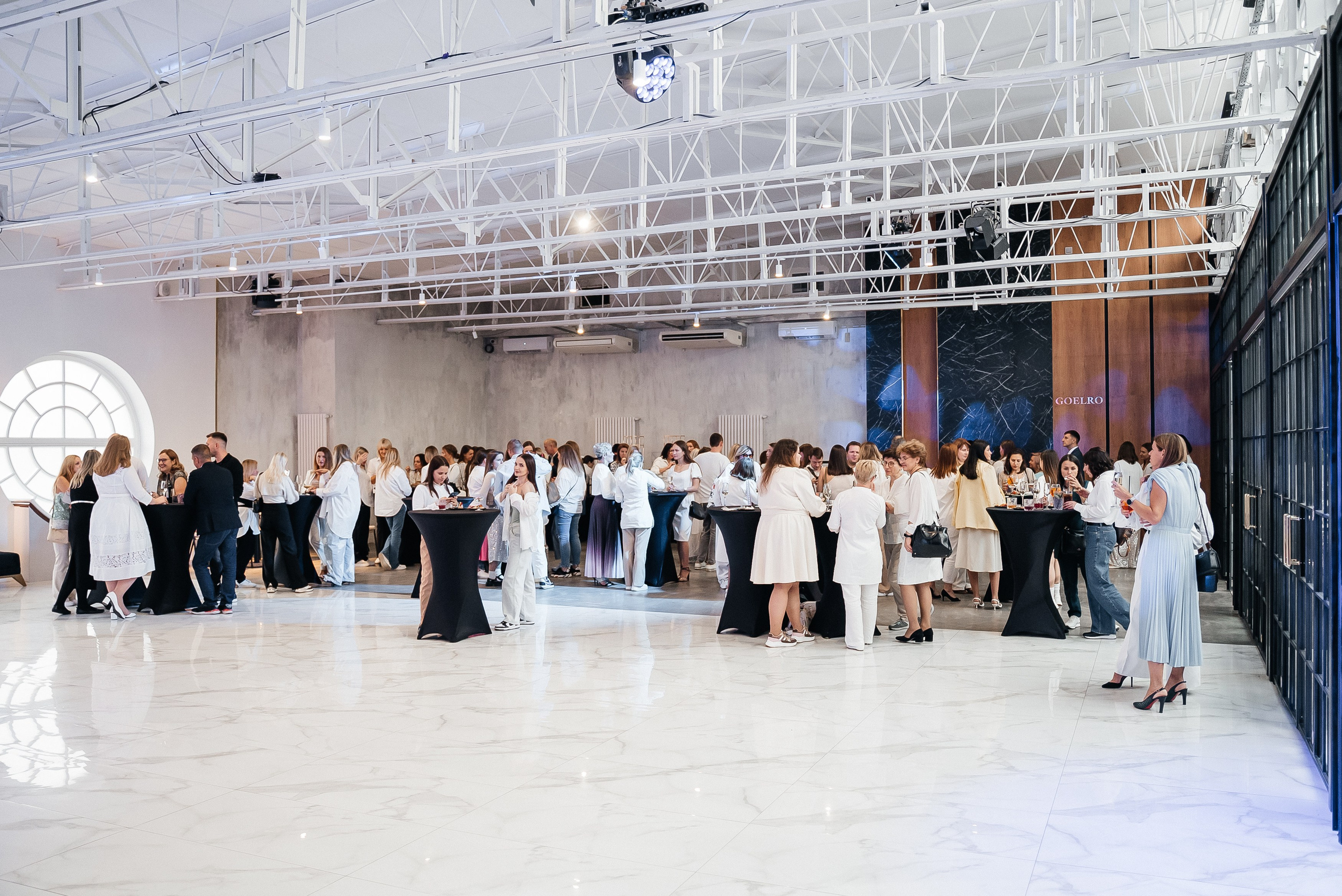 BNS. Павел Краснов — Свадебный и репортажный фотограф в Москве