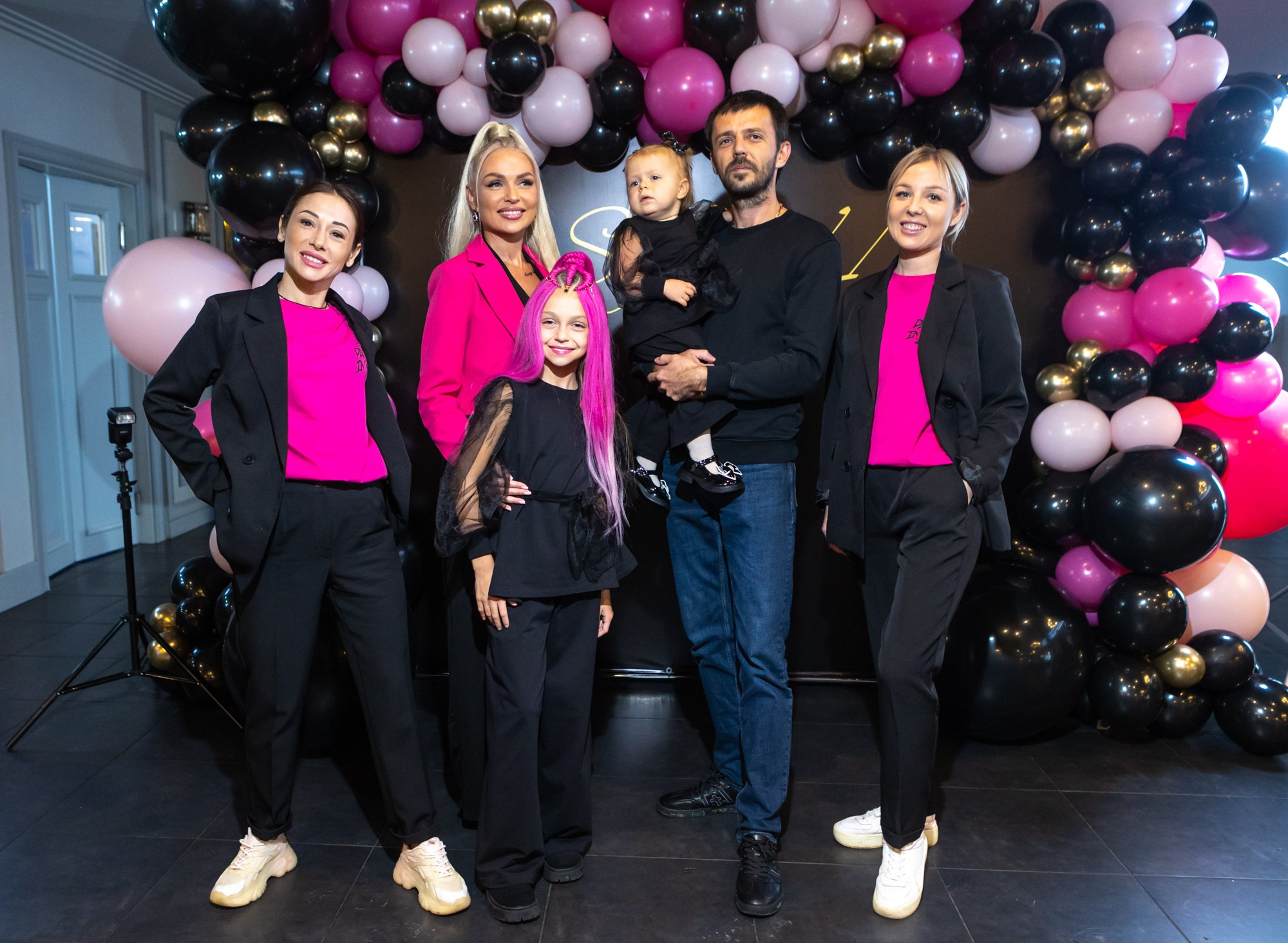 День Рождения в ресторане Космос. Фотограф в Оренбурге. Профессиональный фотограф