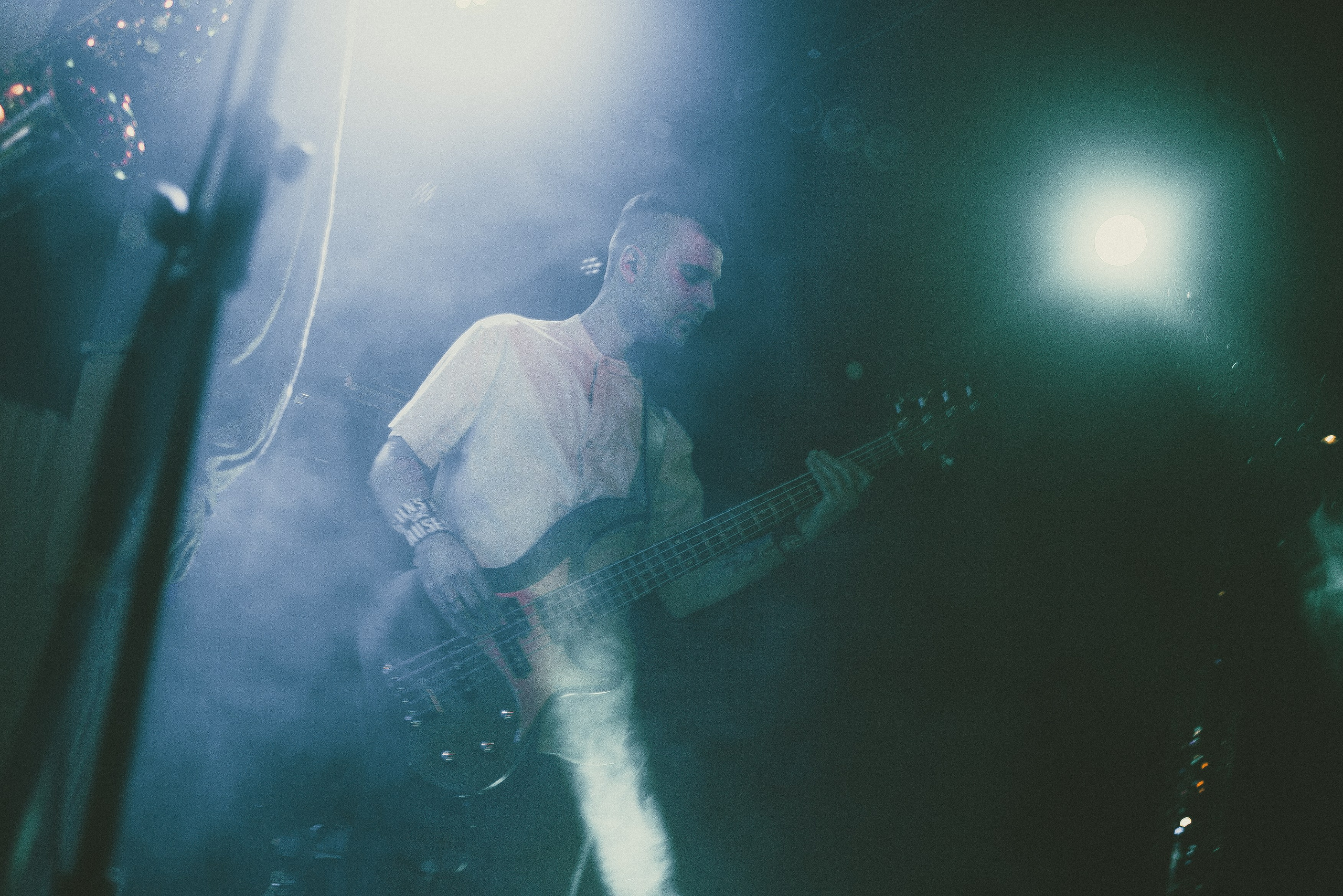 Концерт «Бонд с Кнопкой» 16тонн. Портретный и художественный фотограф в Москве