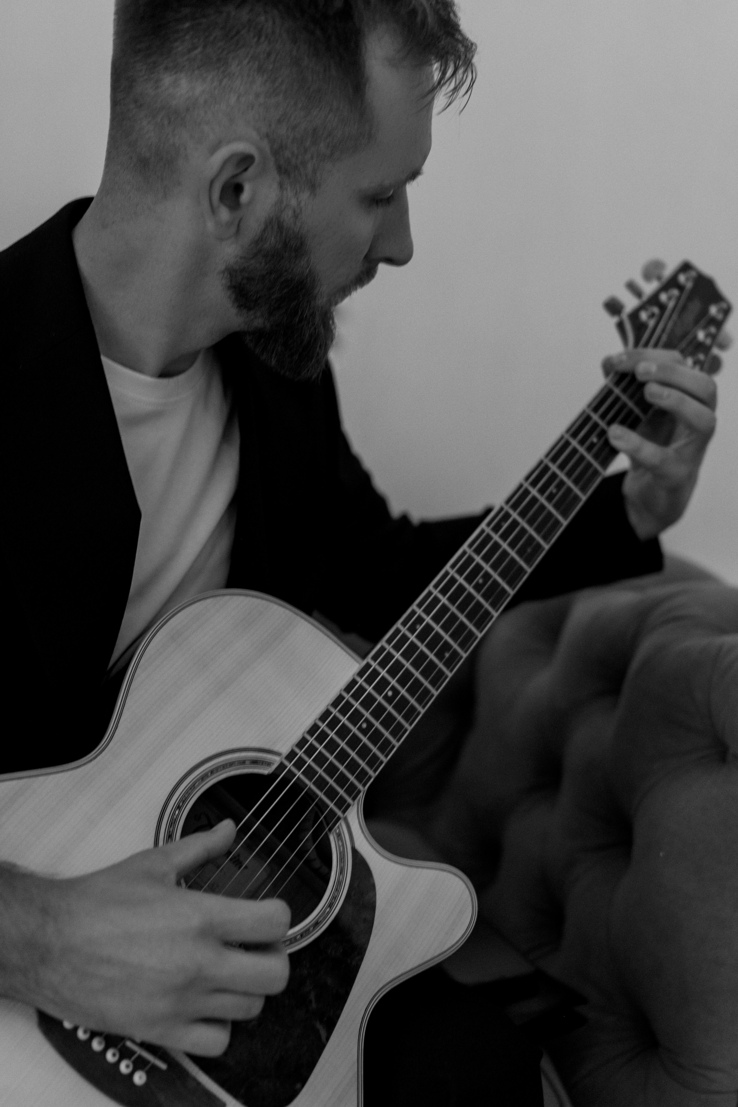 Виталий и Элизабета. Свадебный фотограф Надежда Долгова