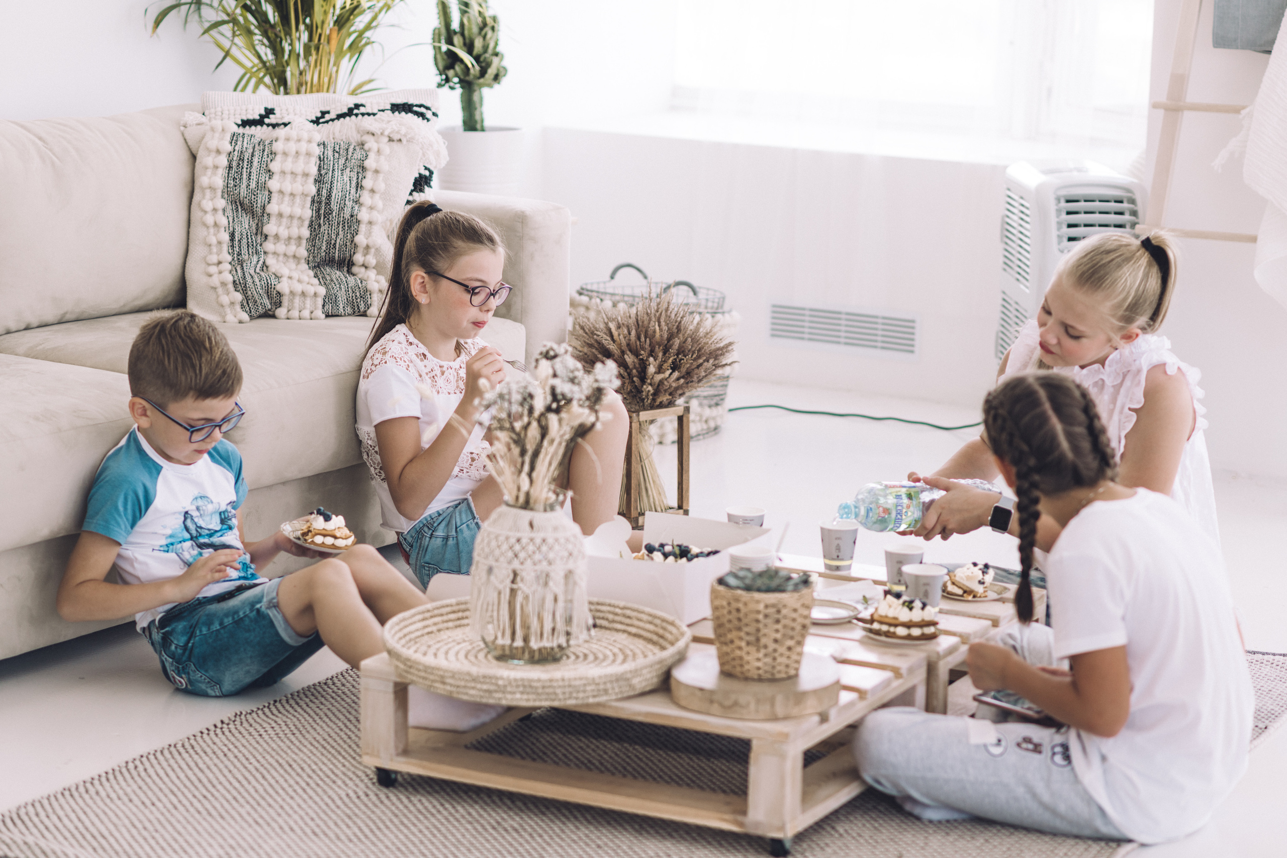 День рождения в фотостудии. Фотограф-видеограф в Москве Катерина Веневская