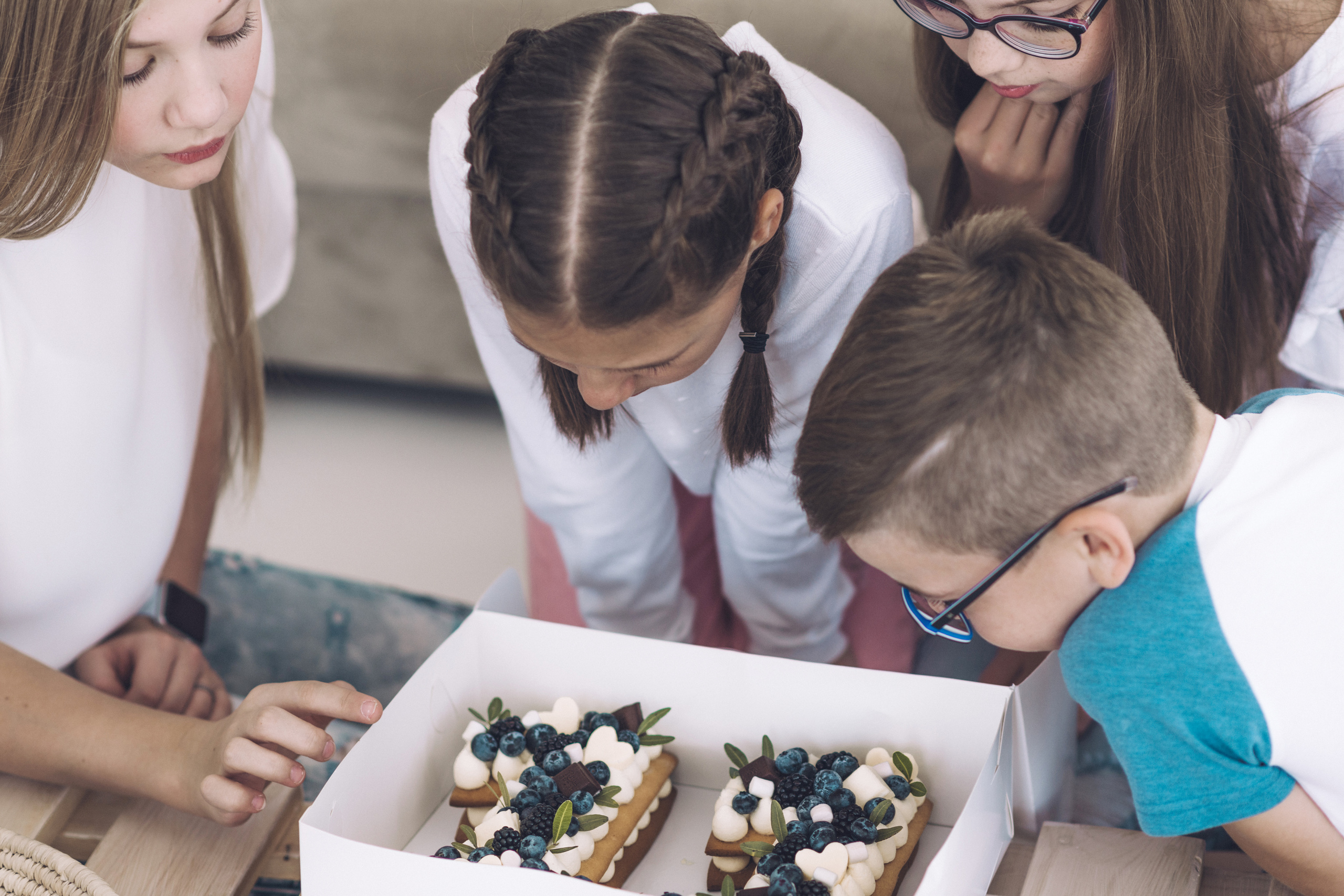 День рождения в фотостудии. Фотограф-видеограф в Москве Катерина Веневская