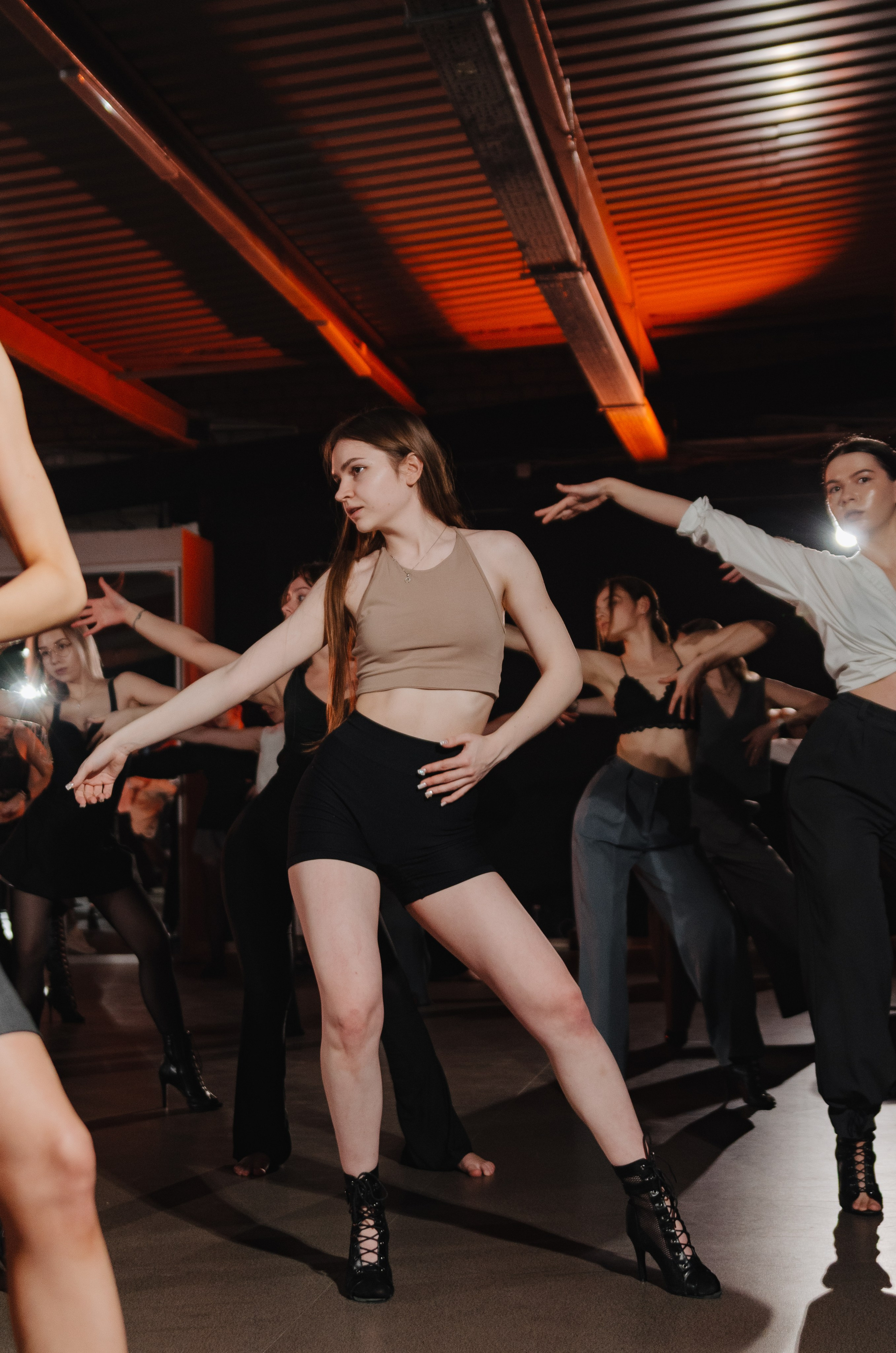 Birthday heels class Екатерины Ингачевой. Денисова Аля — фотограф для парных съемок и индивидуальных историй в Барнауле