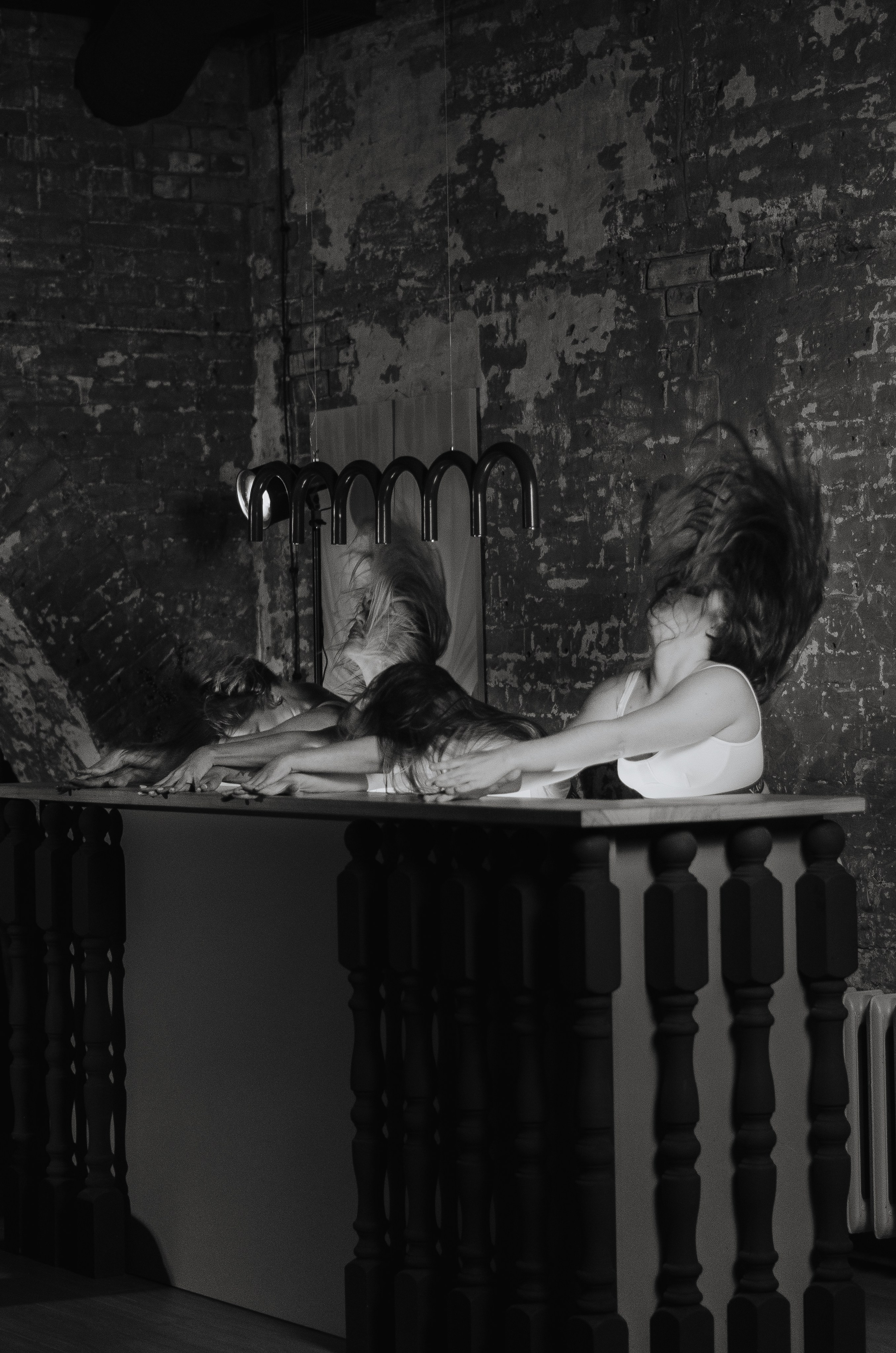 Фото-подглядки с видеосъемки танцевальной команды «Secret». Денисова Аля — фотограф для парных съемок и индивидуальных историй в Барнауле