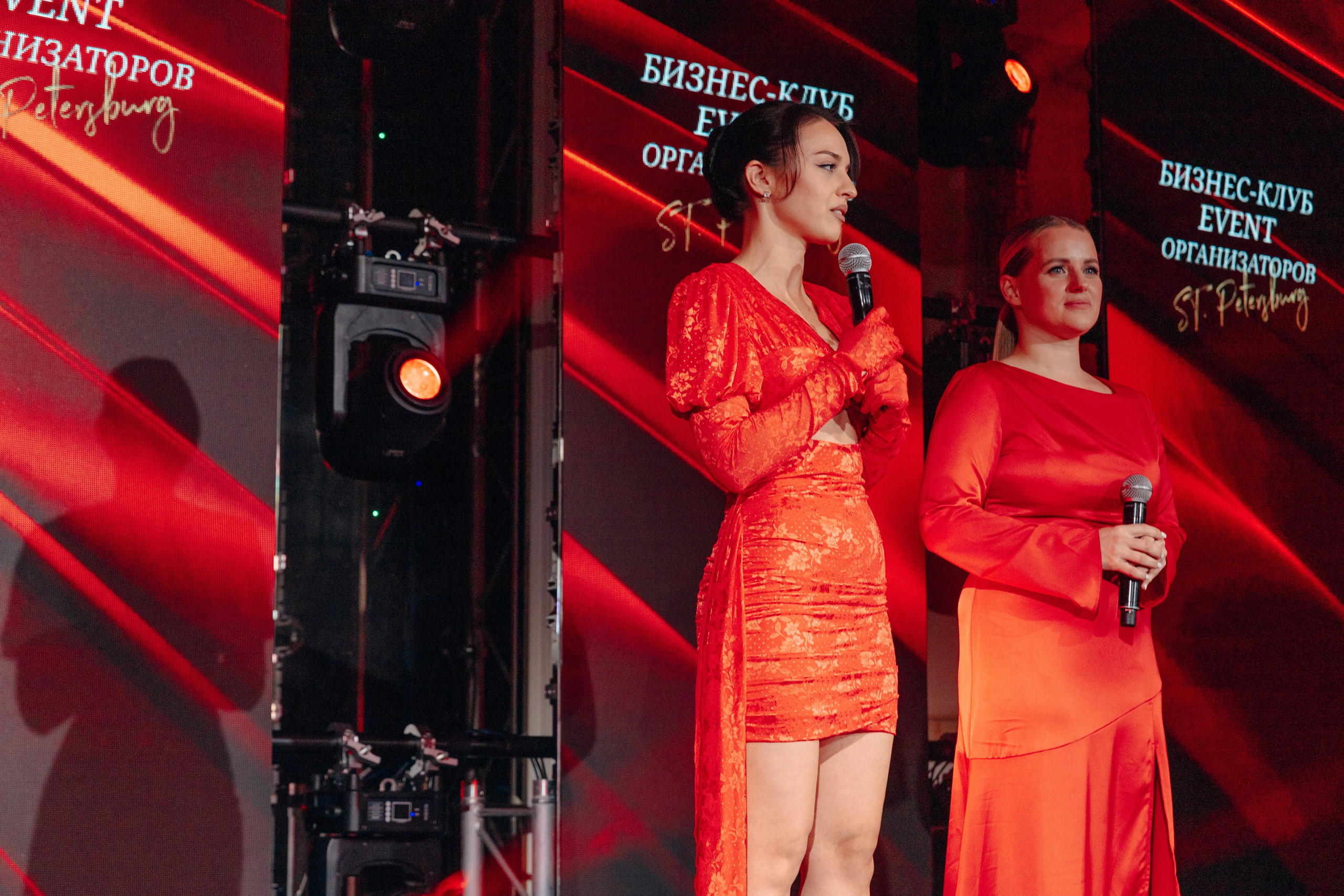 Red ball. Свадебный фотограф в Санкт-Петербурге и Москве Андрей Чернов