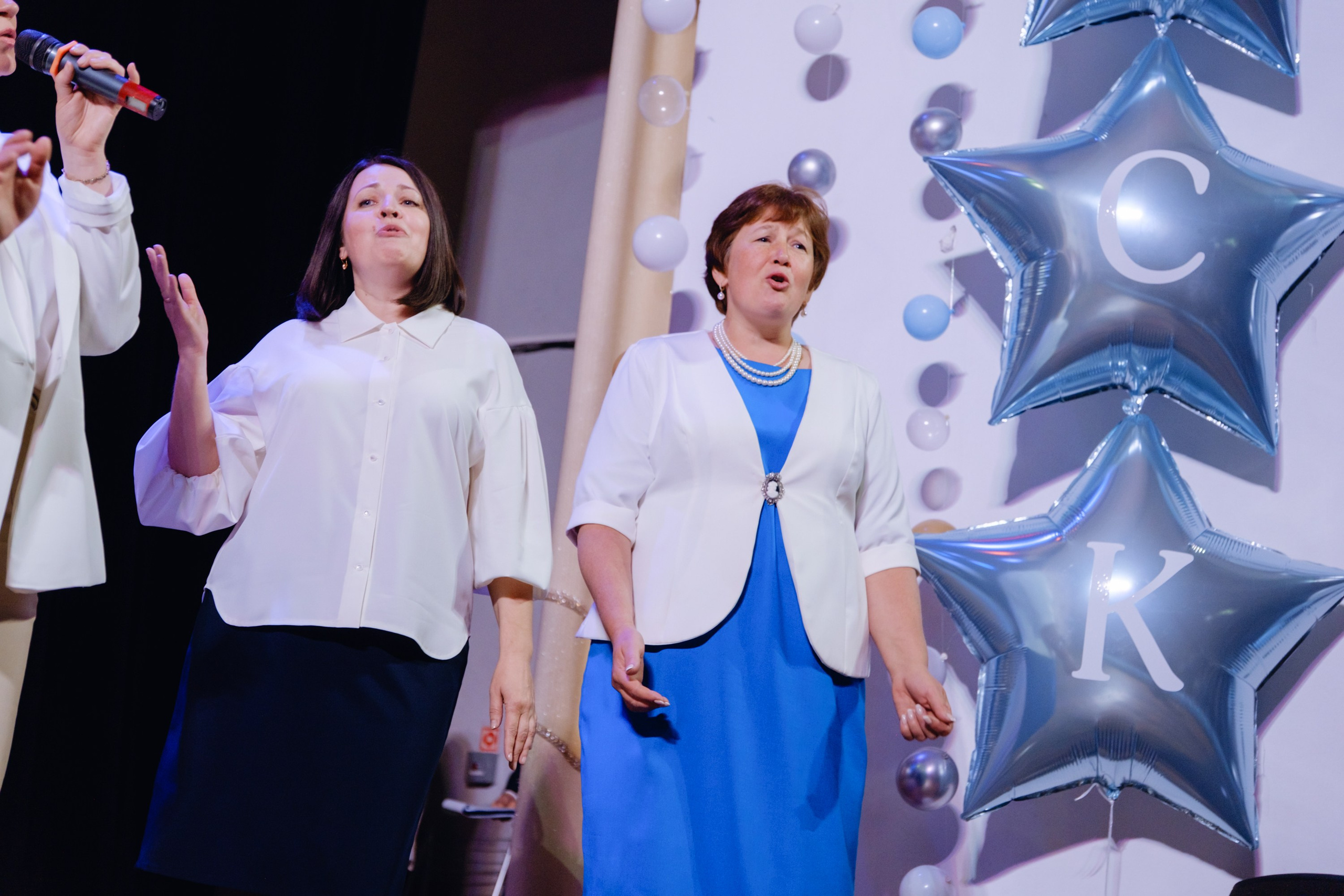 Последний звонок 11 класс. Фотограф Софья Володкина