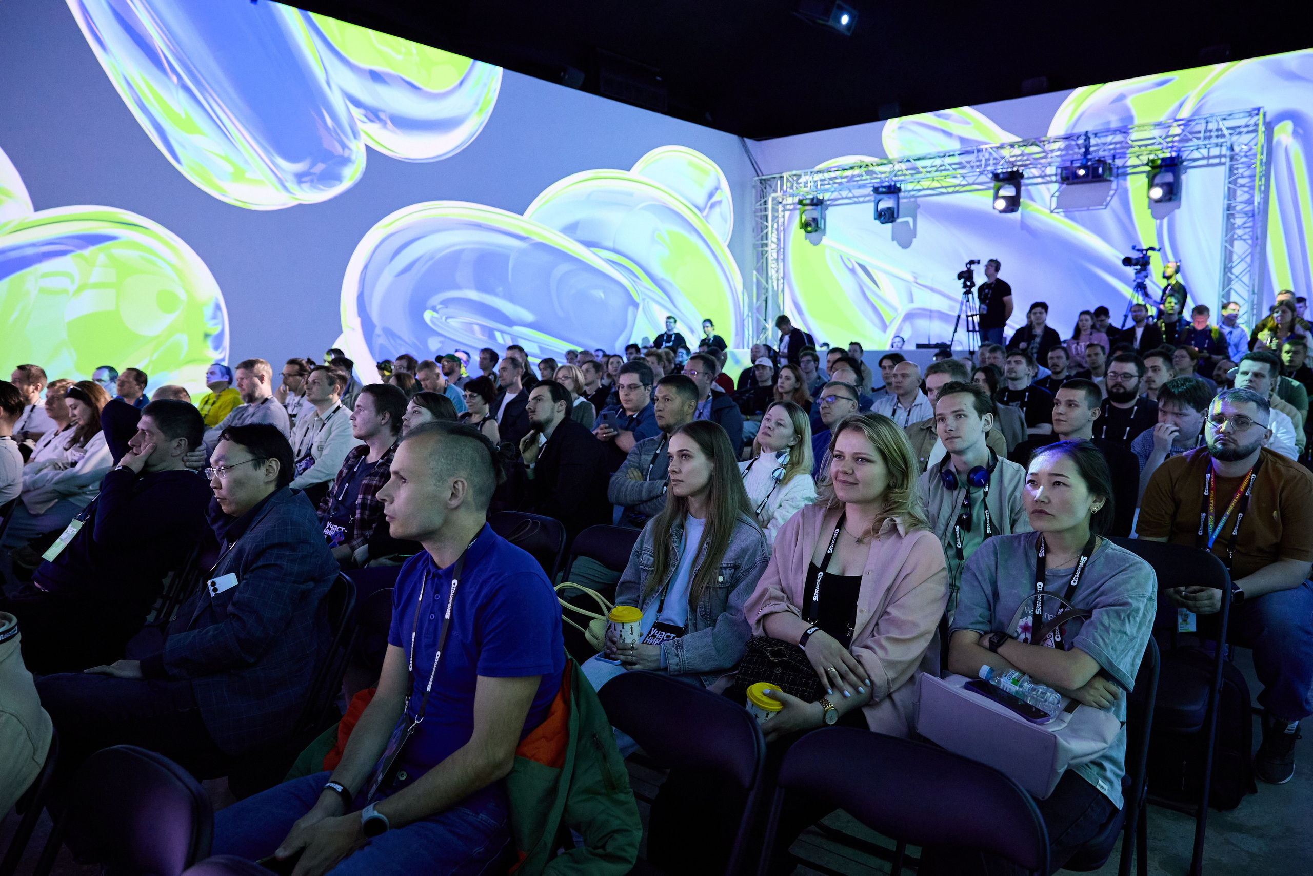 GigaConf 2025. Ретушер Довгуля Александр