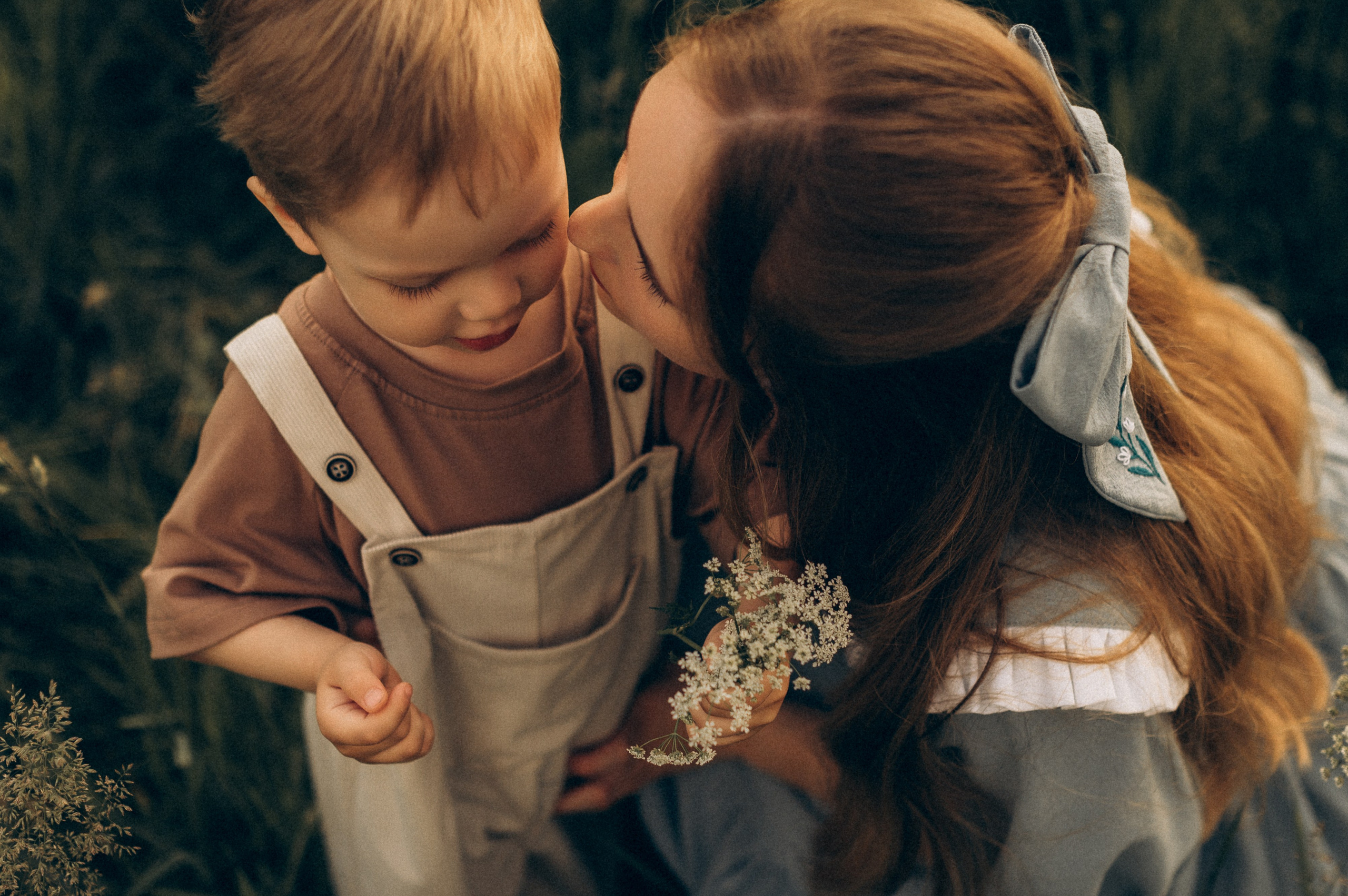 Фотосессия на природе мамы и сына. Фотограф Алексин, Тула