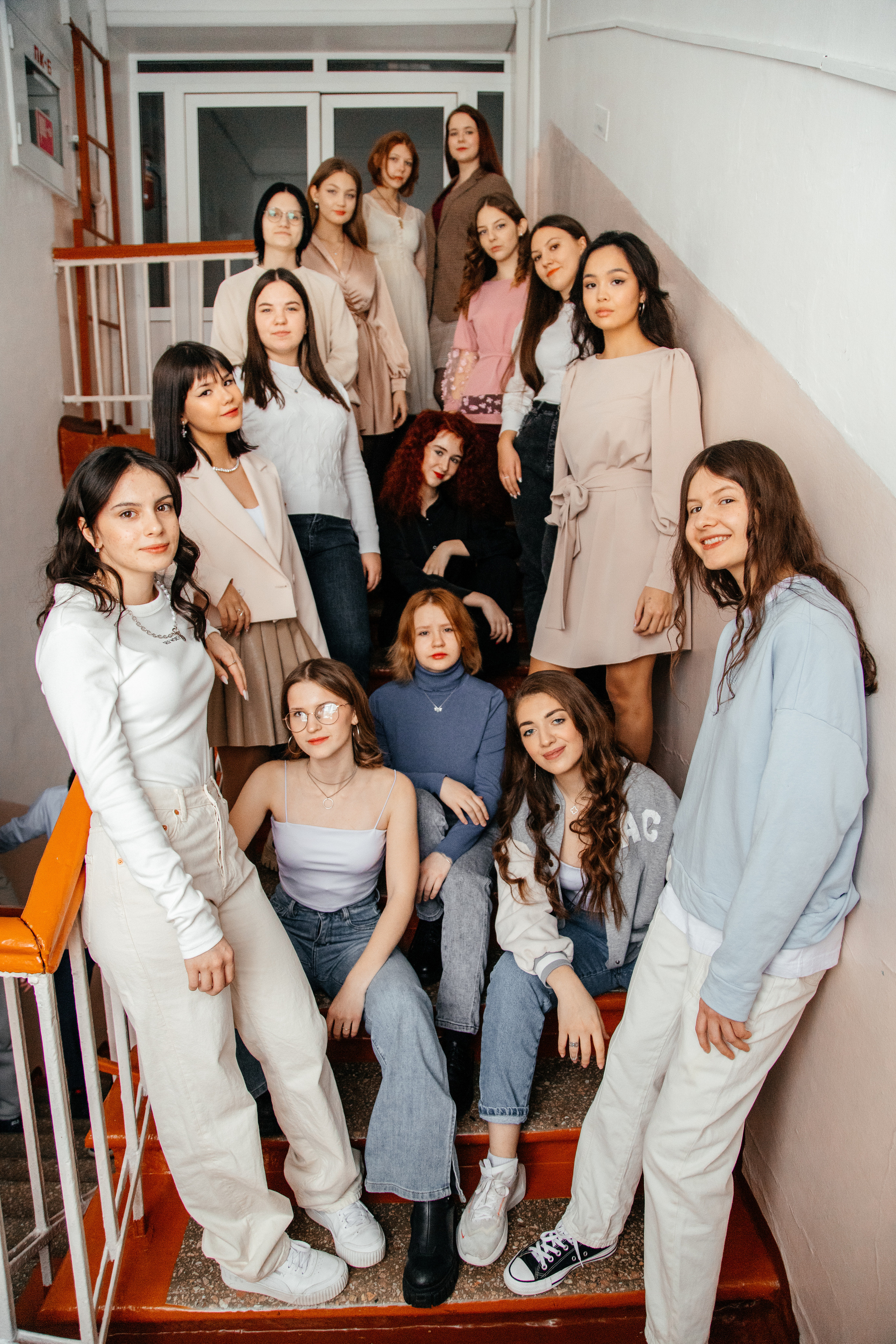 ВЫПУСКНЫЕ ФОТОГРАФИИ. Выпускные альбомы Иркутск, Ангарск, Усолье-Сибирское