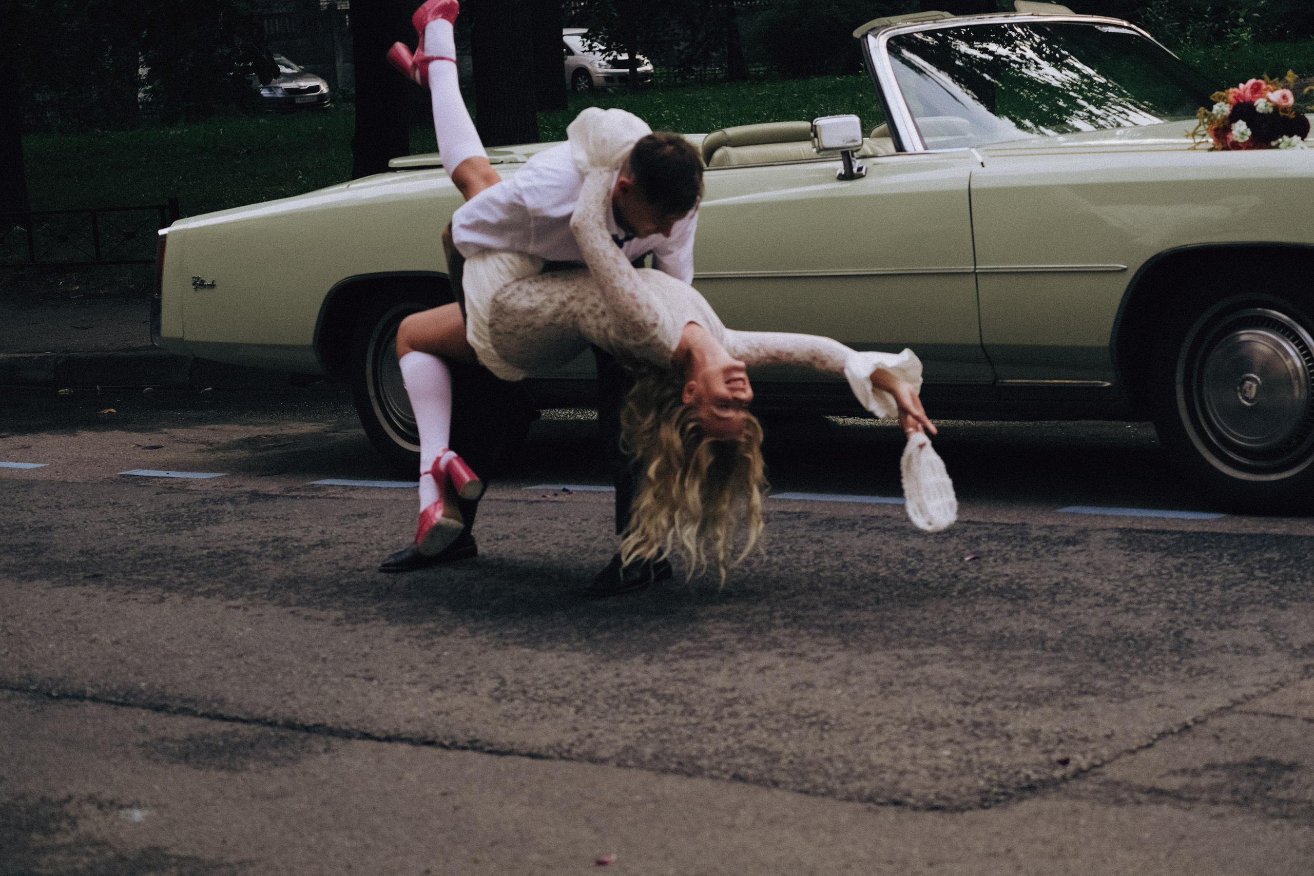 СВАДЕБНАЯ СЬЕМКА С КАБРИОЛЕТОМ В САНТК-ПЕТЕРБУРГЕ НА ПЕТРОГРАДКЕ В ОТЕЛЕ ПАНОРАМИКА. Профессиональный фотограф, Санкт-Петербург — Виктория Богомолова