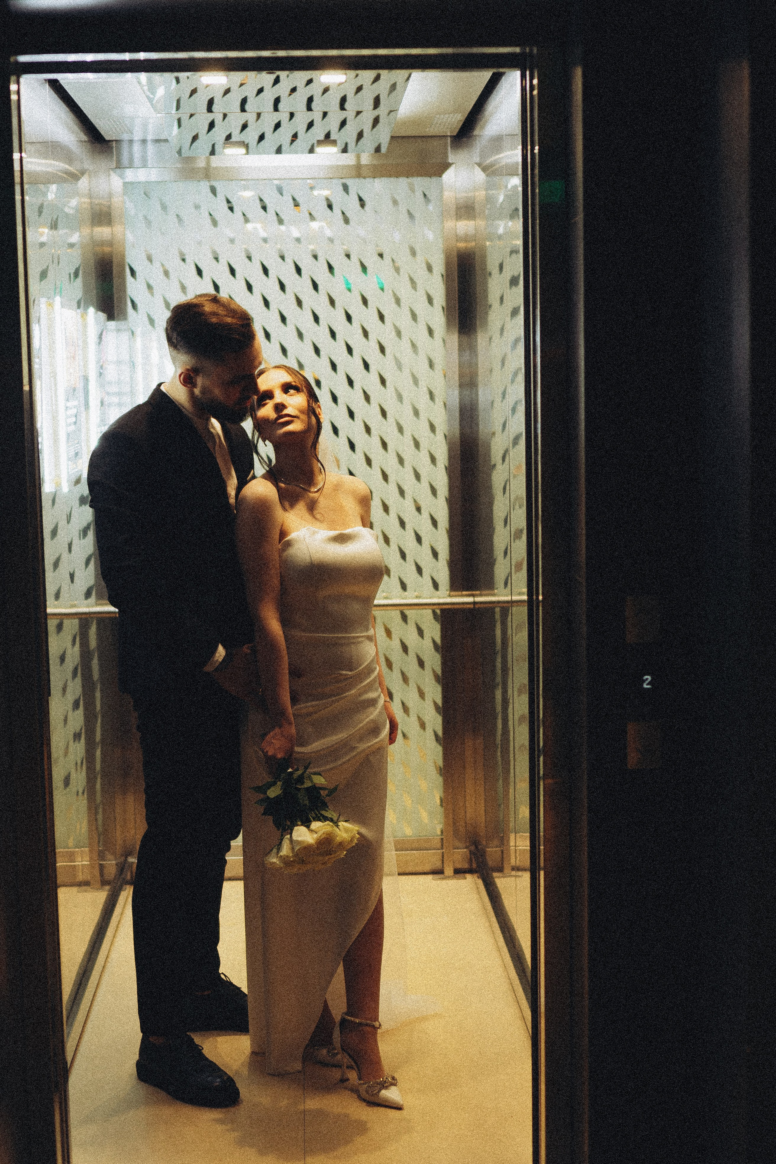 СВАДЕБНАЯ СЬЕМКА СБОРОВ ЖЕНИХА И НЕВЕСТЫ В ОТЕЛЕ И ТАКЖЕ ФОТОСЕССИИЯ В ОТЕЛЕЕ МЕГАПОЛИС БРЯНСК. Профессиональный фотограф, Санкт-Петербург — Виктория Богомолова