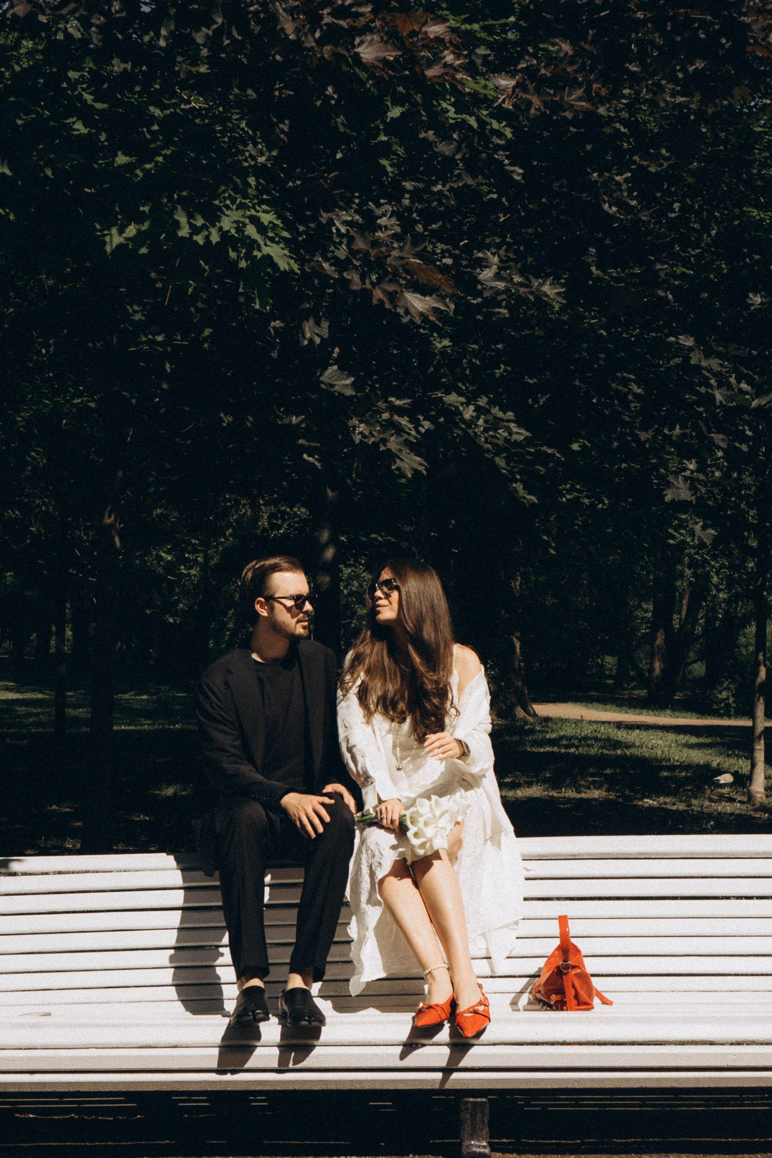 СВАДЕБНАЯ СЬЕМКА В ПАРКЕ ПОБЕДЫ И ПРОГУЛКА ПО МОСКОВСКОМУ ПРОСПЕКТУ. Профессиональный фотограф, Санкт-Петербург — Виктория Богомолова