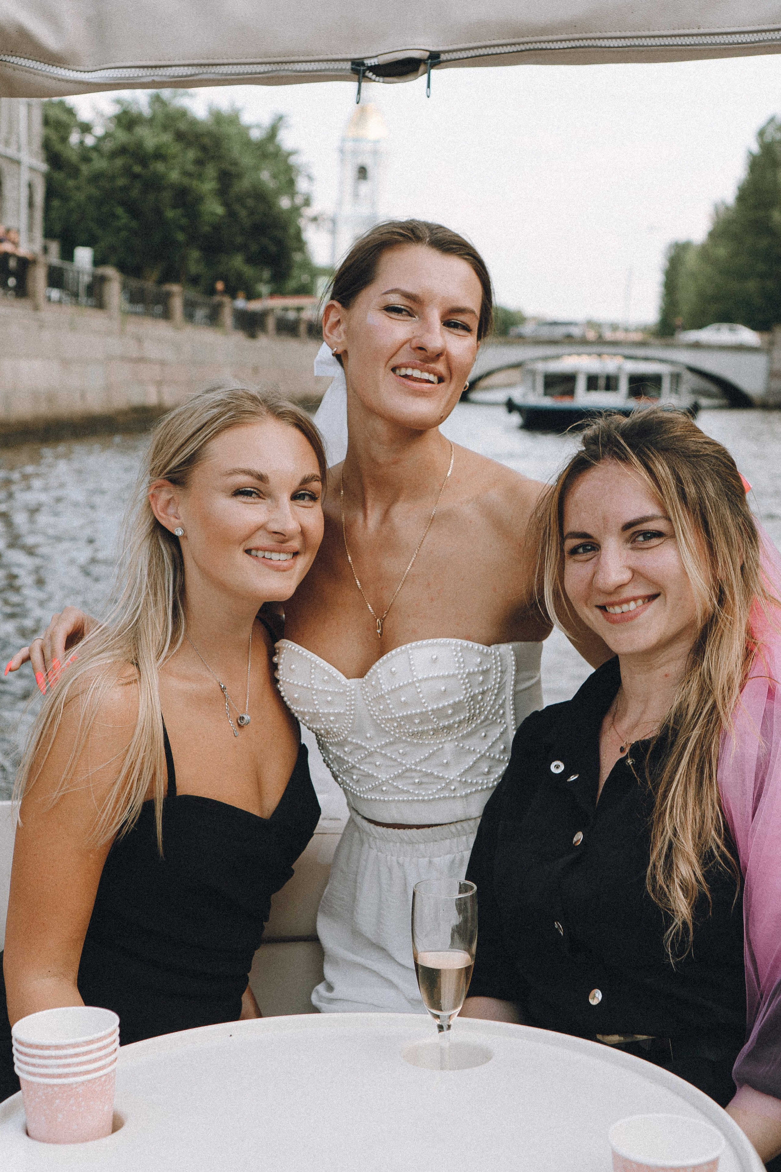 ДЕВИЧНИК НА КАТЕРЕ. Профессиональный фотограф, Санкт-Петербург — Виктория Богомолова