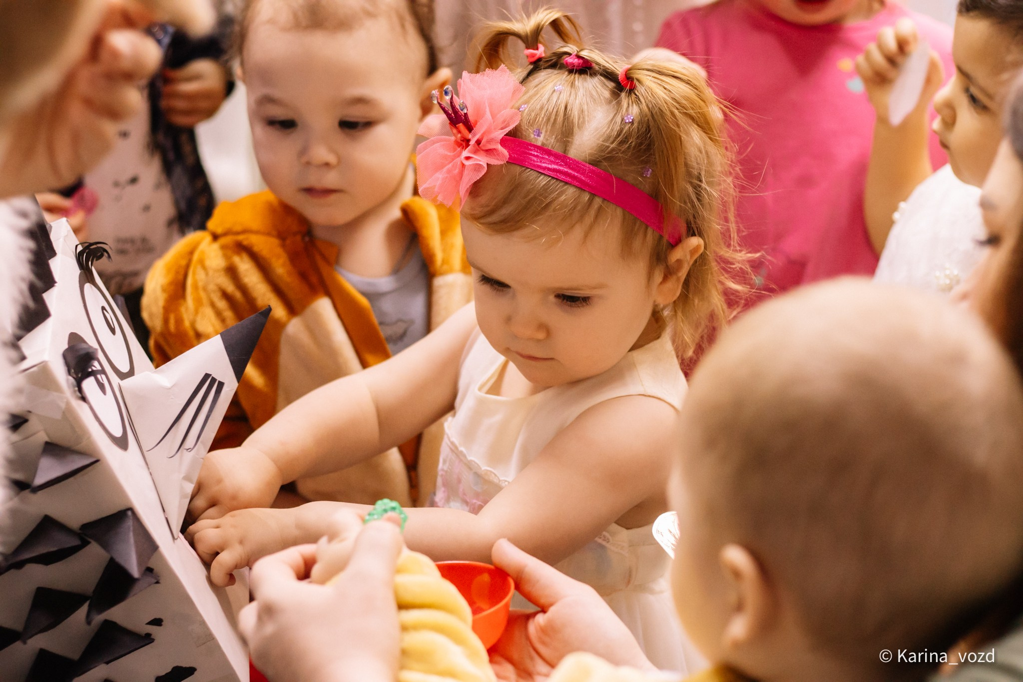 Новогодняя елочка для малышей в творческом бюро «Зеленая груша». Репортажный фотограф в Москве и Зеленограде Karina-vozd