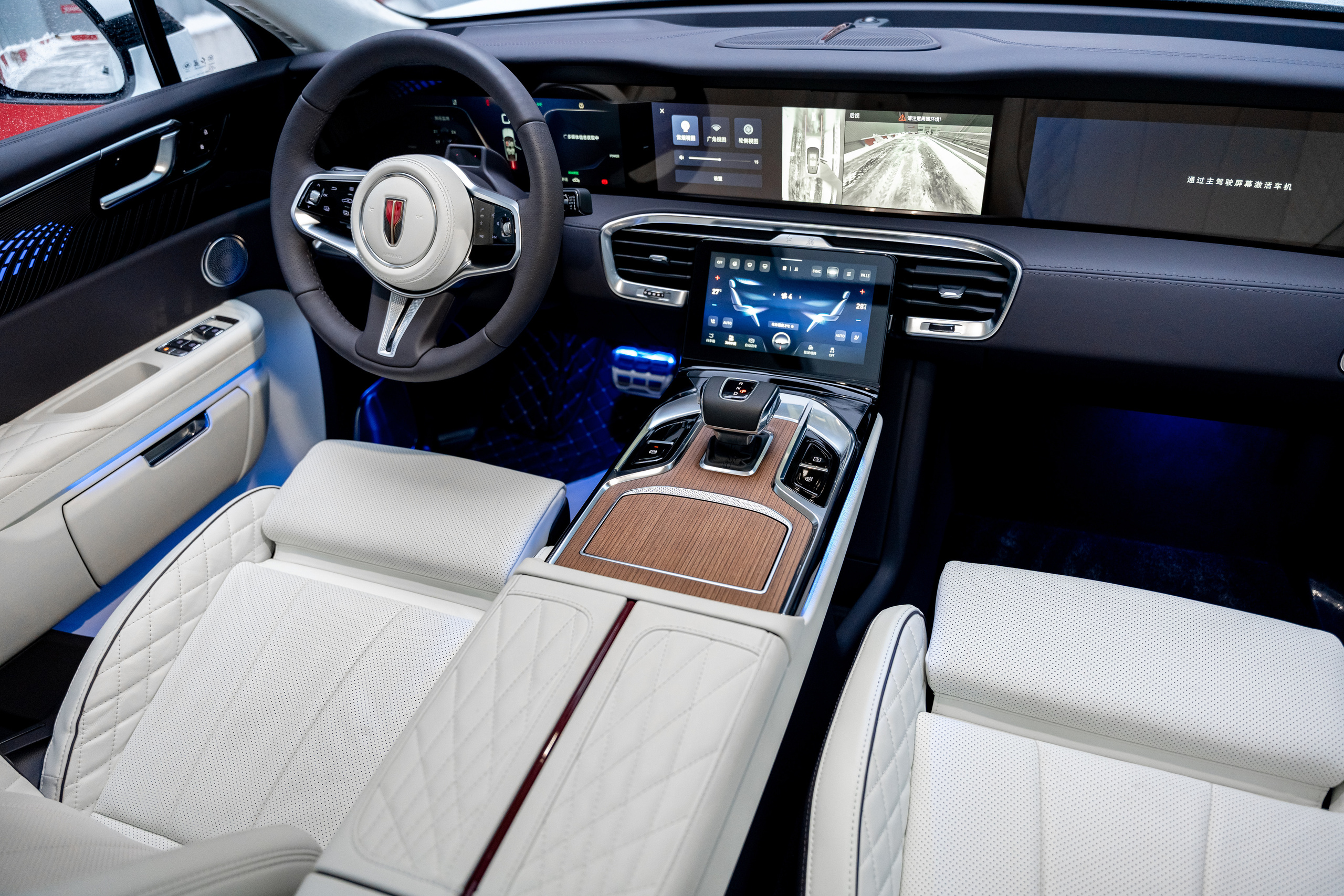 Hongqi E-HS9. Станислав Тюрин Фотограф Москва. Индивидуальные и семейные фотосессии;