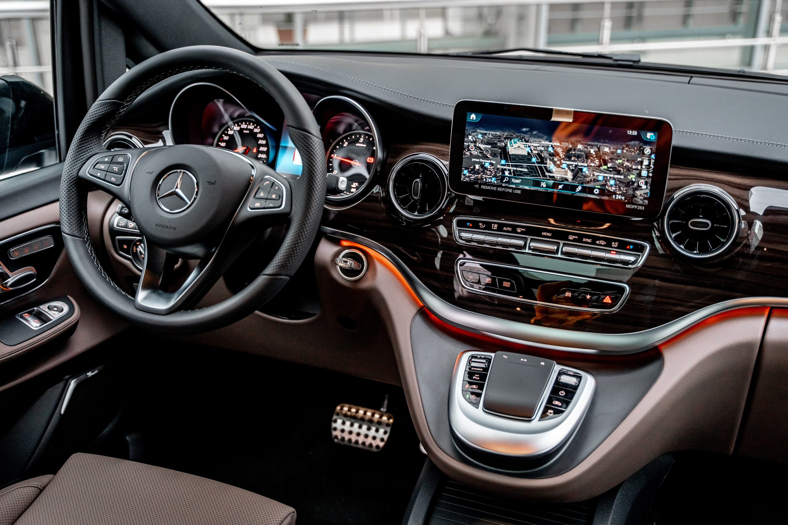 Mercedes V-Class. Станислав Тюрин Фотограф Москва. Индивидуальные и семейные фотосессии;