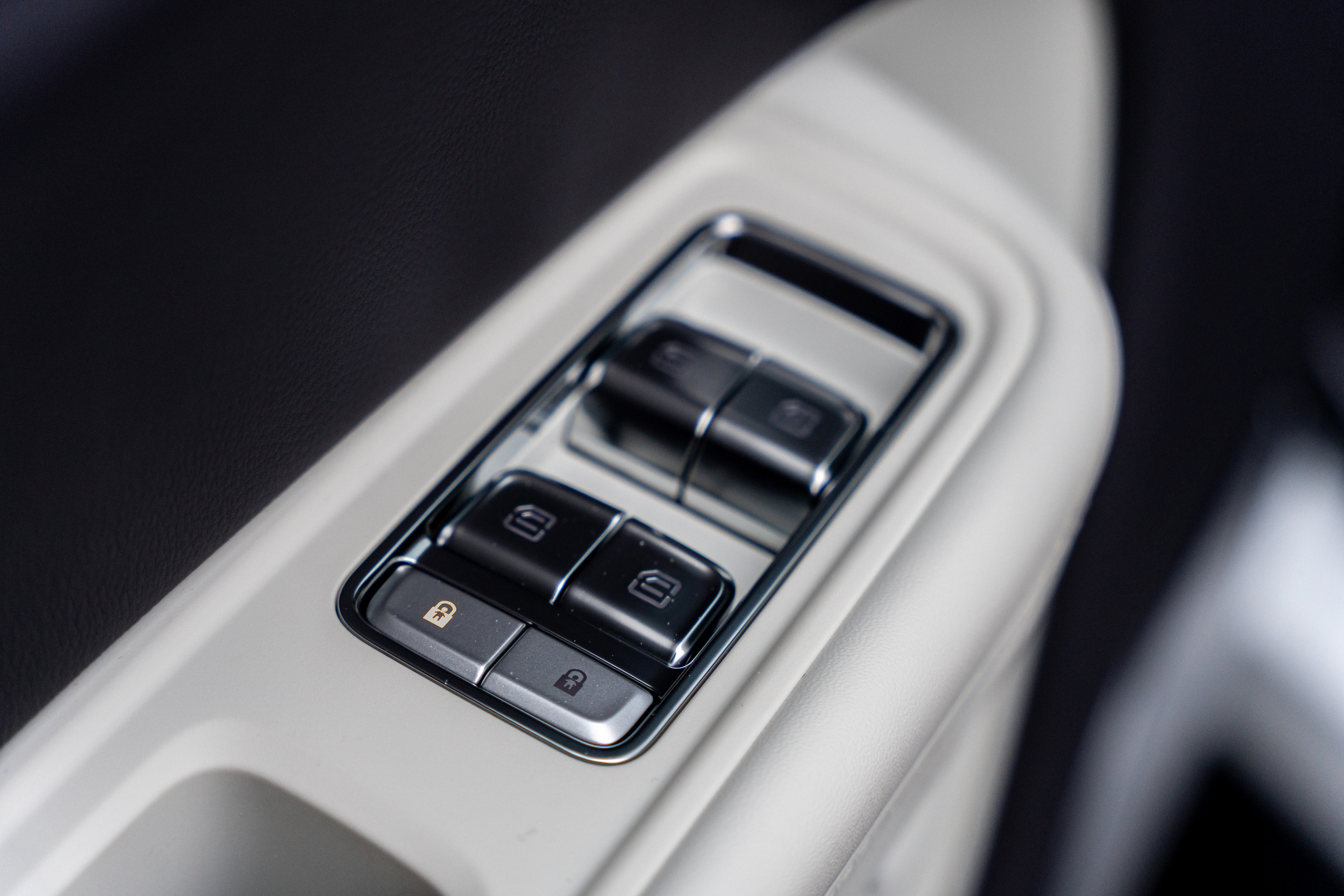 Hongqi E-HS9. Станислав Тюрин Фотограф Москва. Индивидуальные и семейные фотосессии;