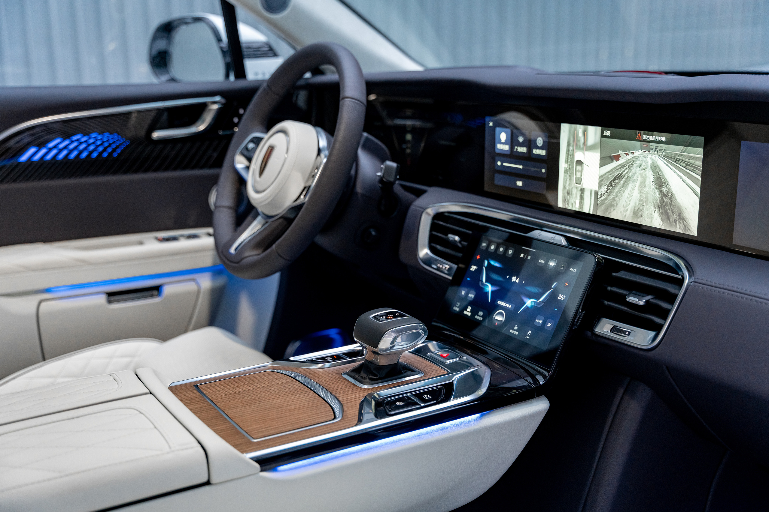 Hongqi E-HS9. Станислав Тюрин Фотограф Москва. Индивидуальные и семейные фотосессии;