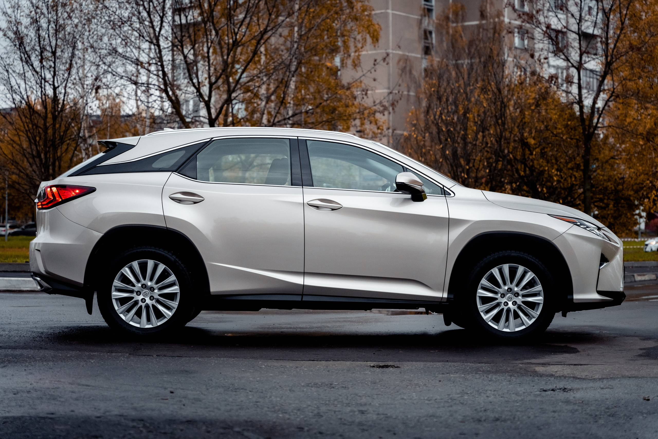 Lexus RX300. Станислав Тюрин Фотограф Москва. Индивидуальные и семейные фотосессии;