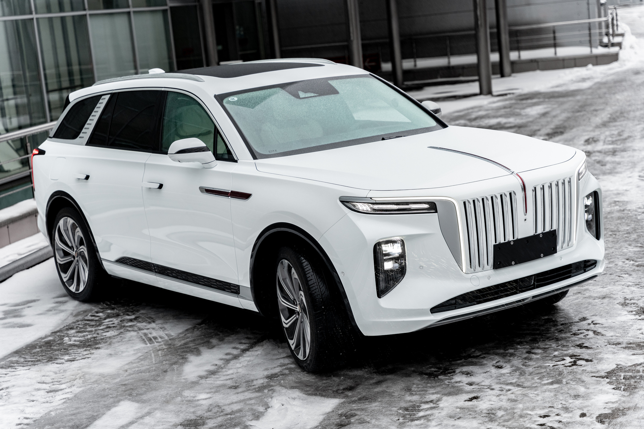 Hongqi E-HS9. Станислав Тюрин Фотограф Москва. Индивидуальные и семейные фотосессии;