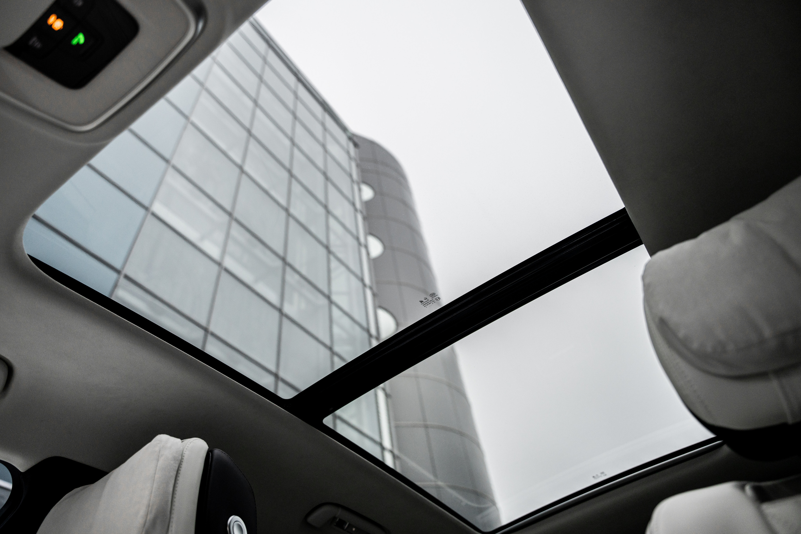 Hongqi E-HS9. Станислав Тюрин Фотограф Москва. Индивидуальные и семейные фотосессии;