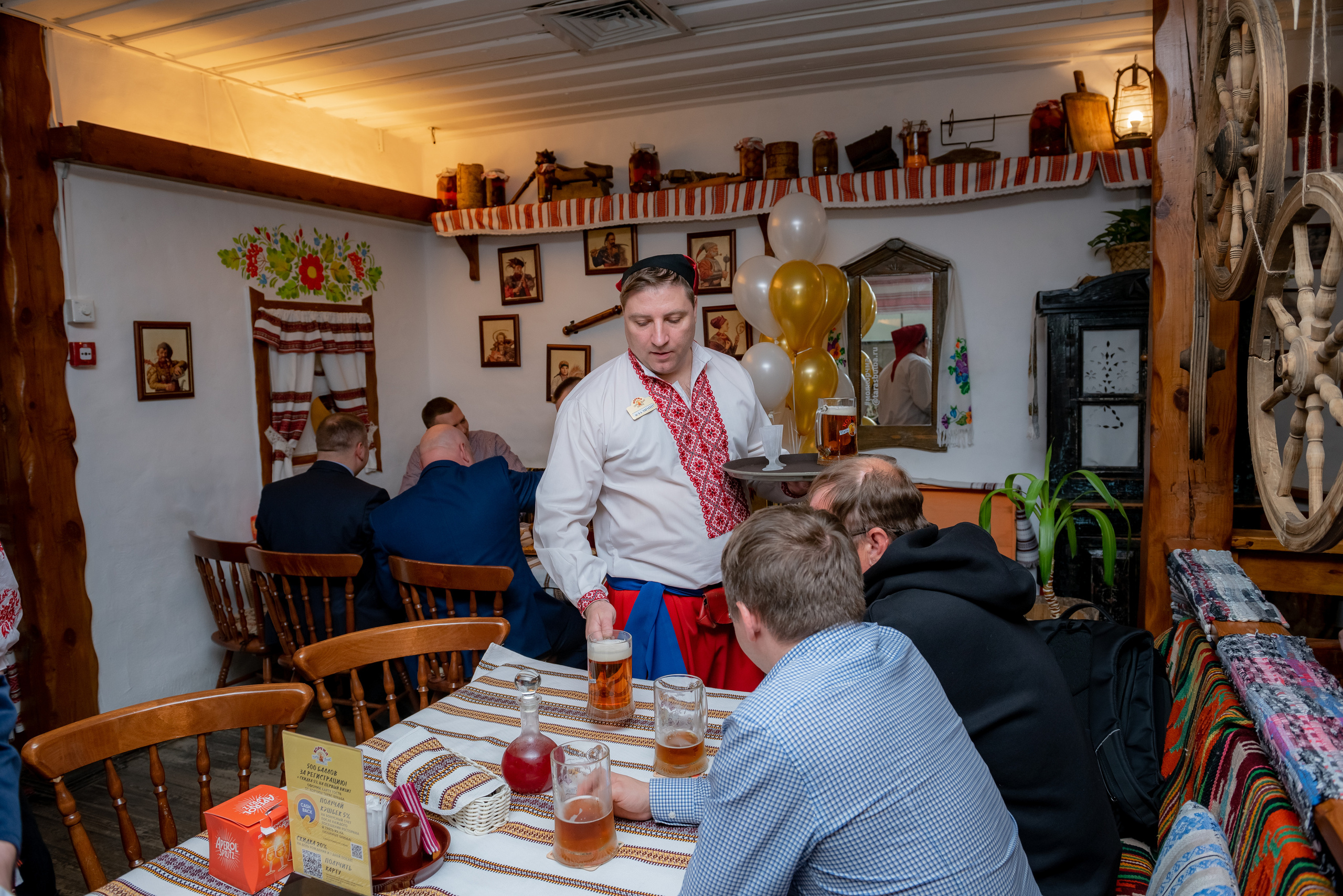 День Рождения ресторана Тарас Бульба. Станислав Тюрин Фотограф Москва. Индивидуальные и семейные фотосессии;
