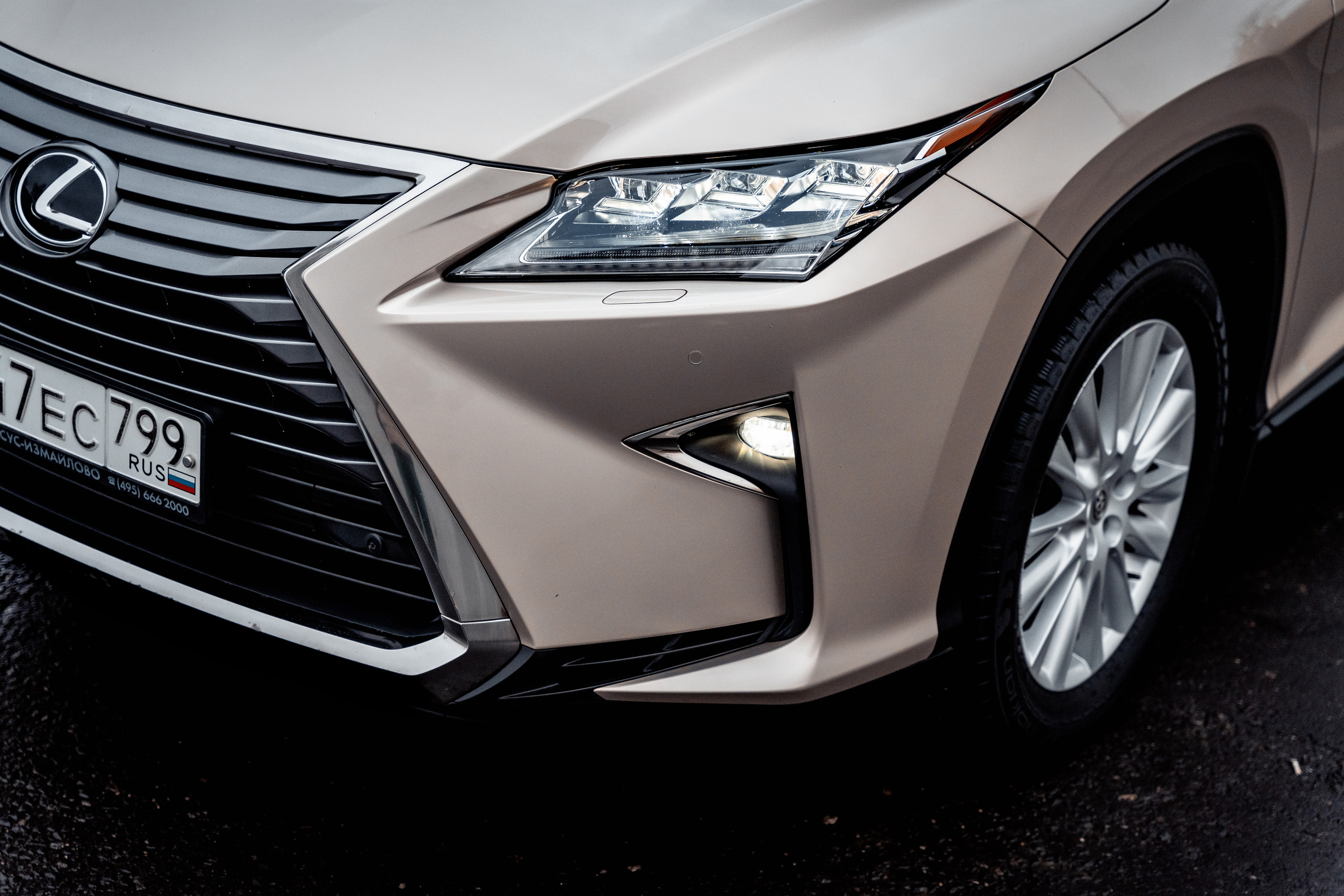 Lexus RX300. Станислав Тюрин Фотограф Москва. Индивидуальные и семейные фотосессии;