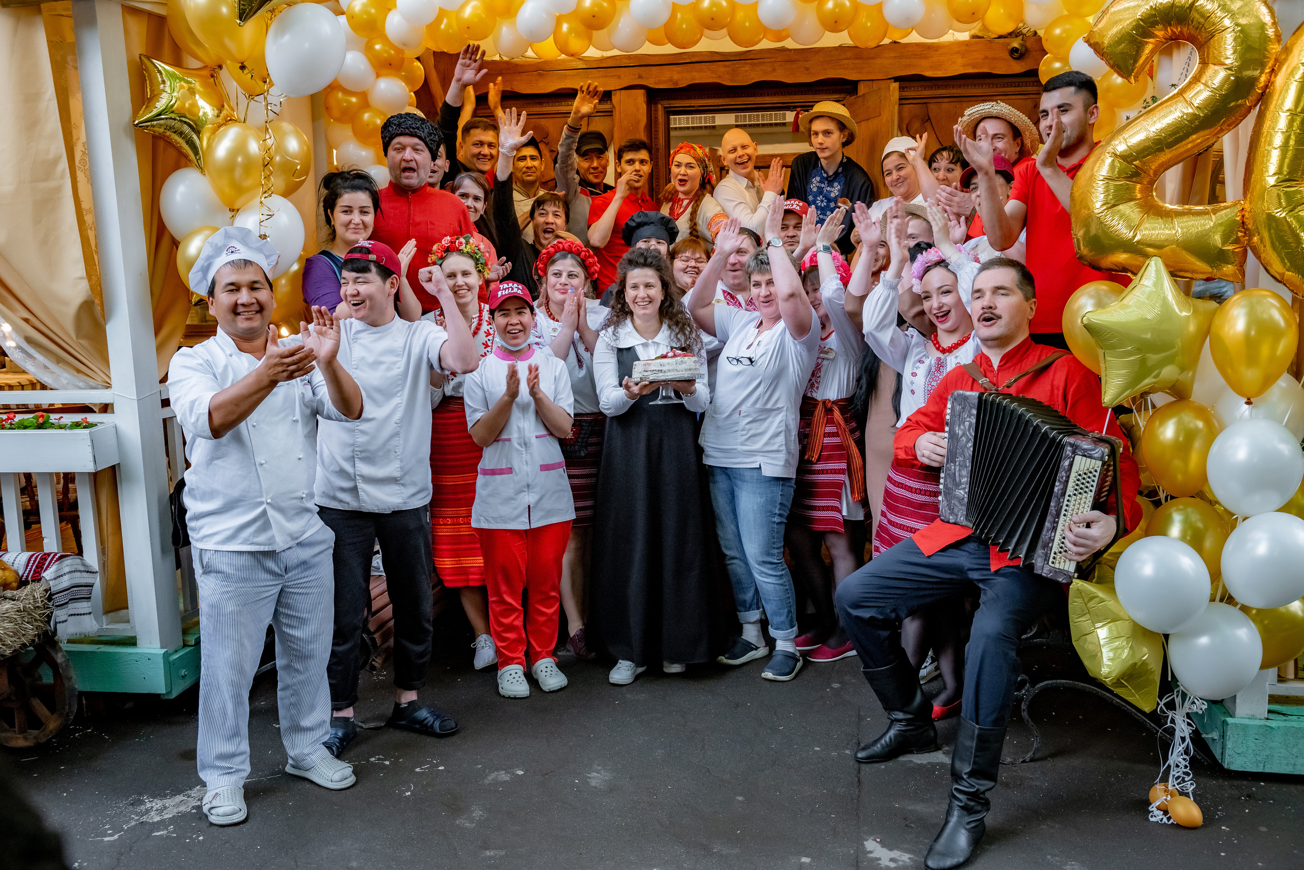 День Рождения ресторана Тарас Бульба. Станислав Тюрин Фотограф Москва. Индивидуальные и семейные фотосессии;