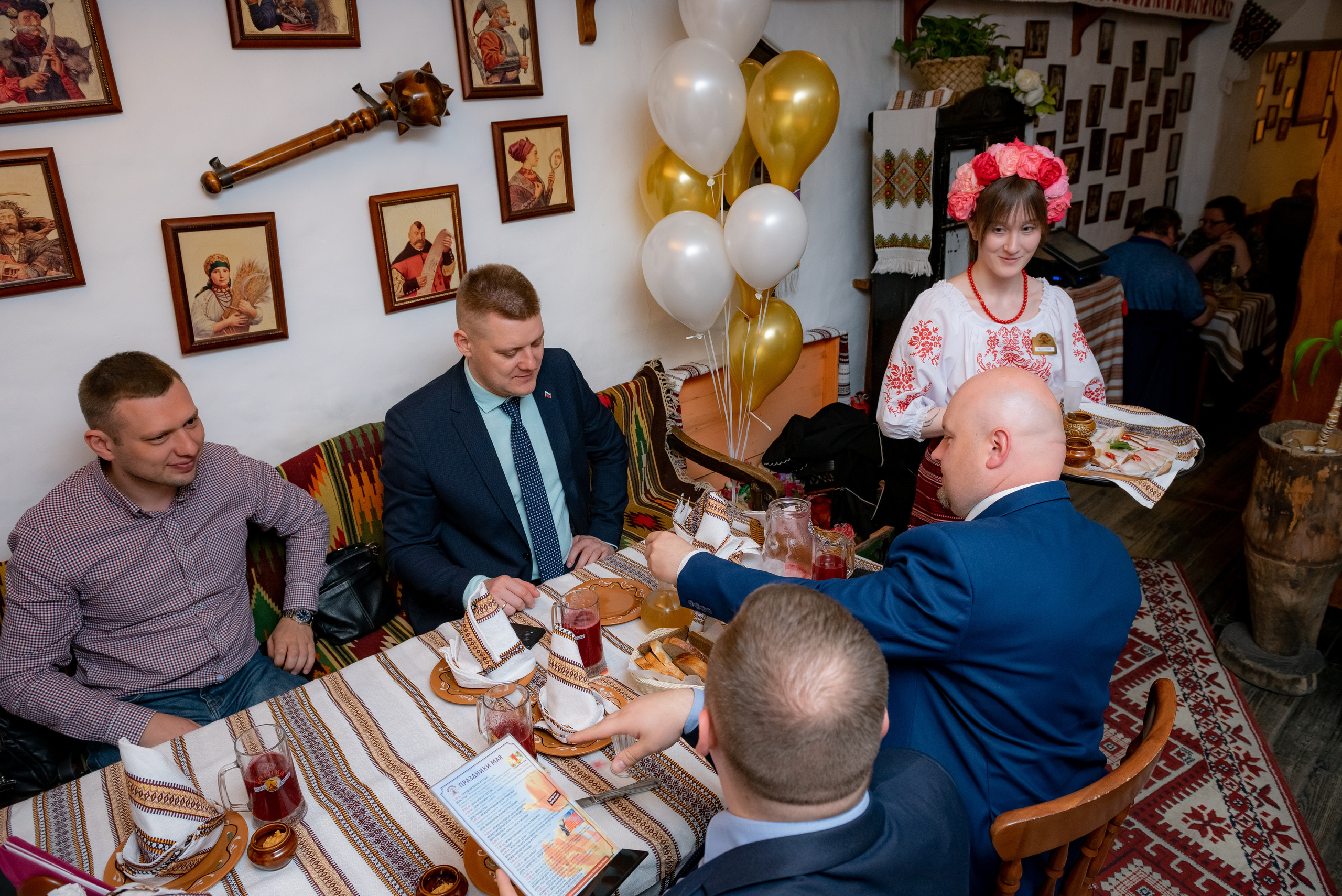 День Рождения ресторана Тарас Бульба. Станислав Тюрин Фотограф Москва. Индивидуальные и семейные фотосессии;