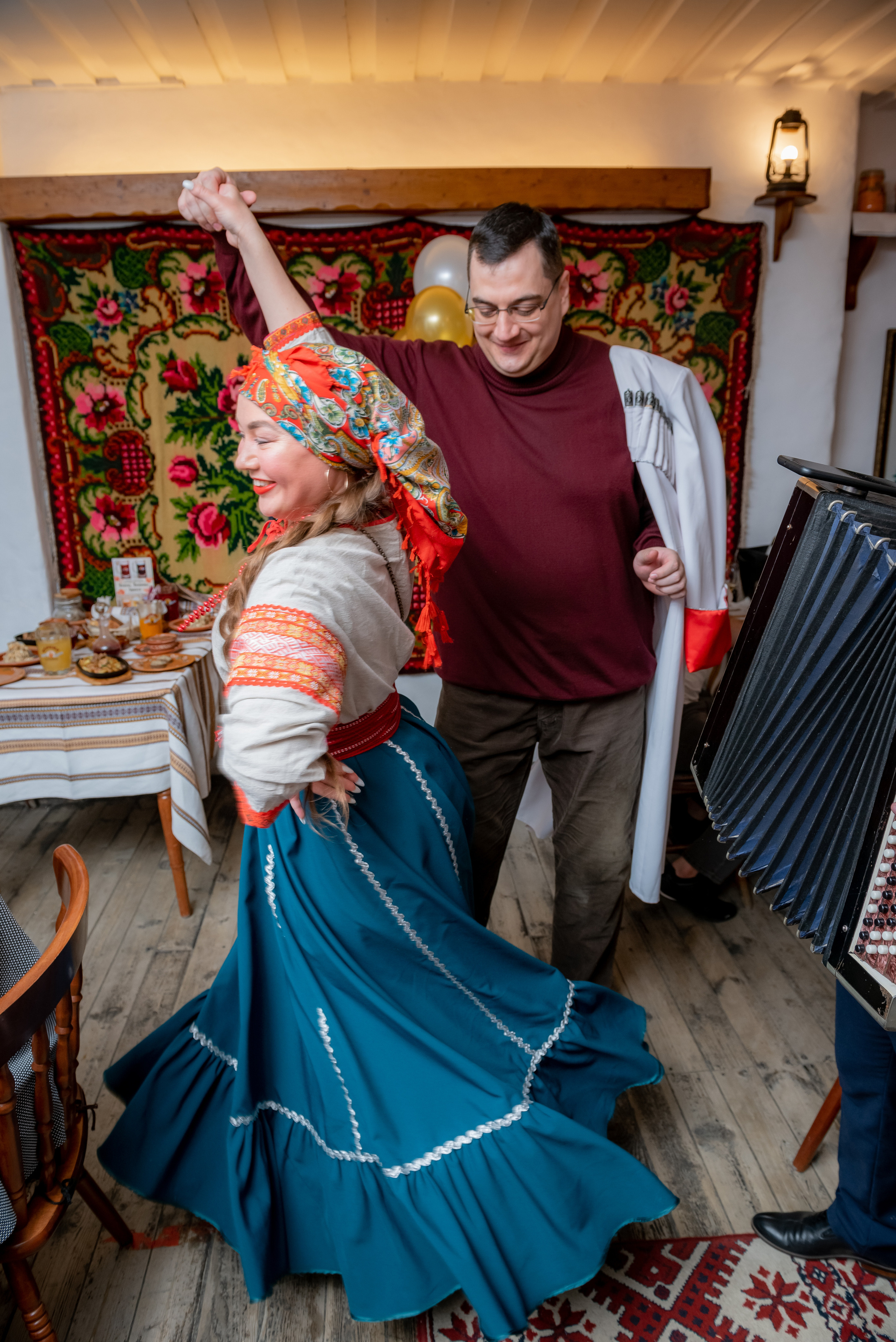 День Рождения ресторана Тарас Бульба. Станислав Тюрин Фотограф Москва. Индивидуальные и семейные фотосессии;