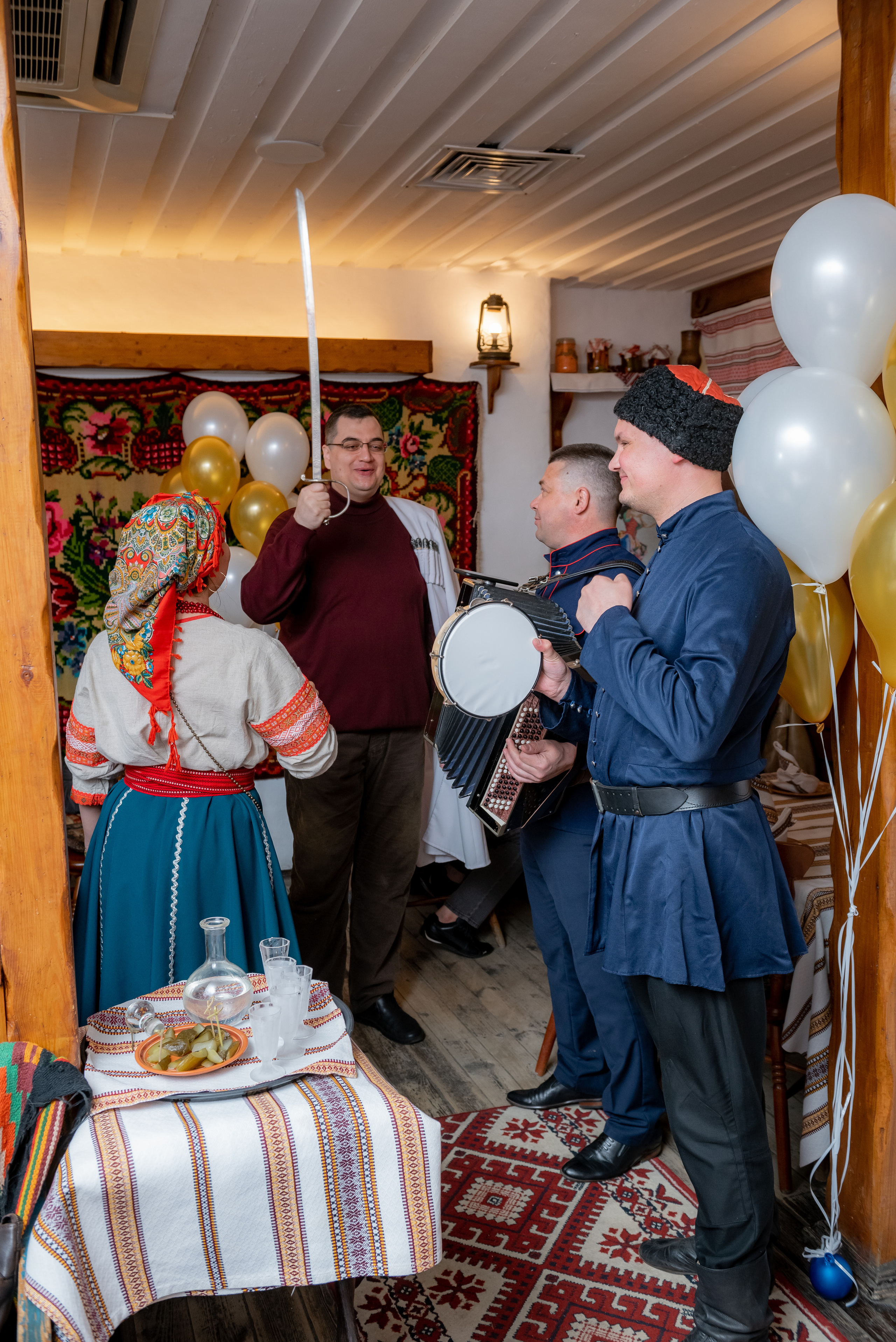 День Рождения ресторана Тарас Бульба. Станислав Тюрин Фотограф Москва. Индивидуальные и семейные фотосессии;