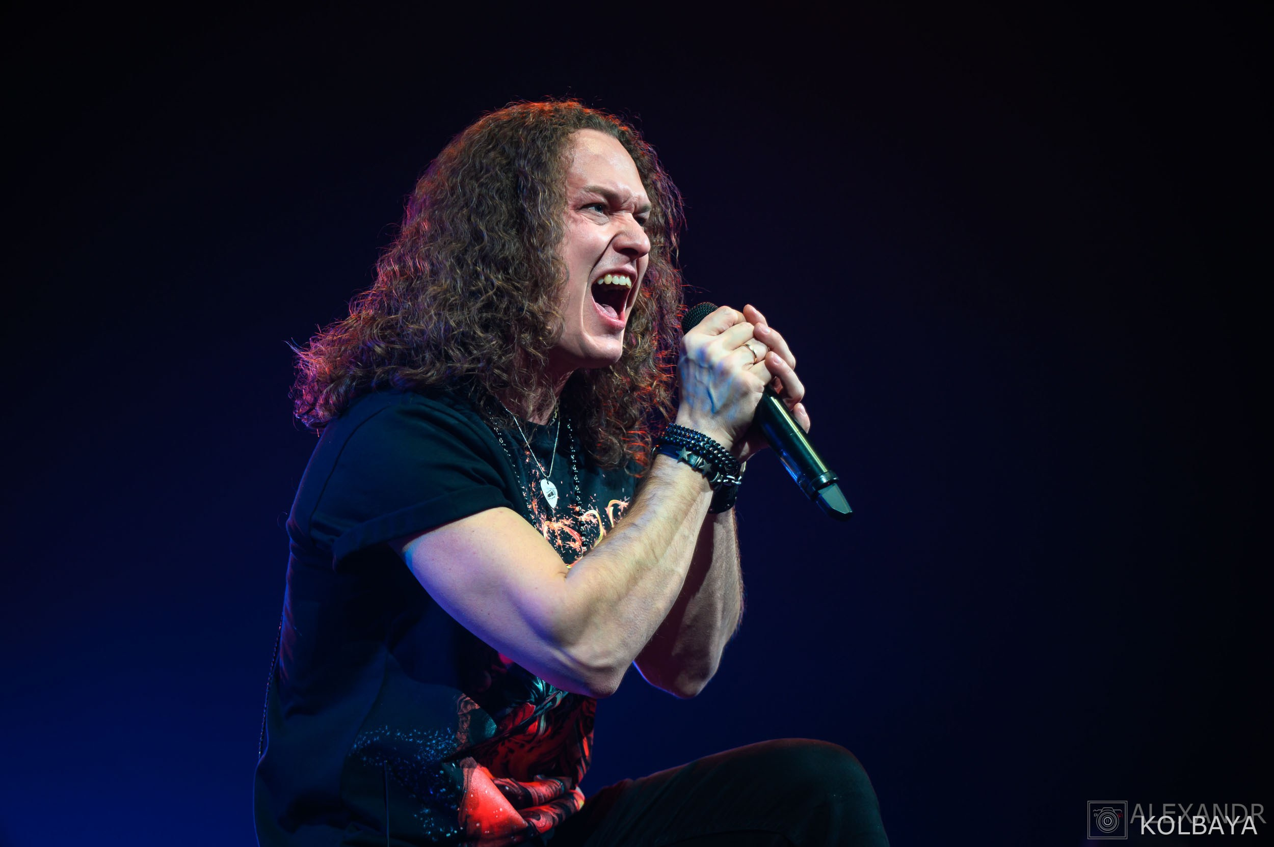 Фоторепортаж с Метал-Елки 2026. Концертный и театральный репортажный фотограф в Москве Александр Колбая