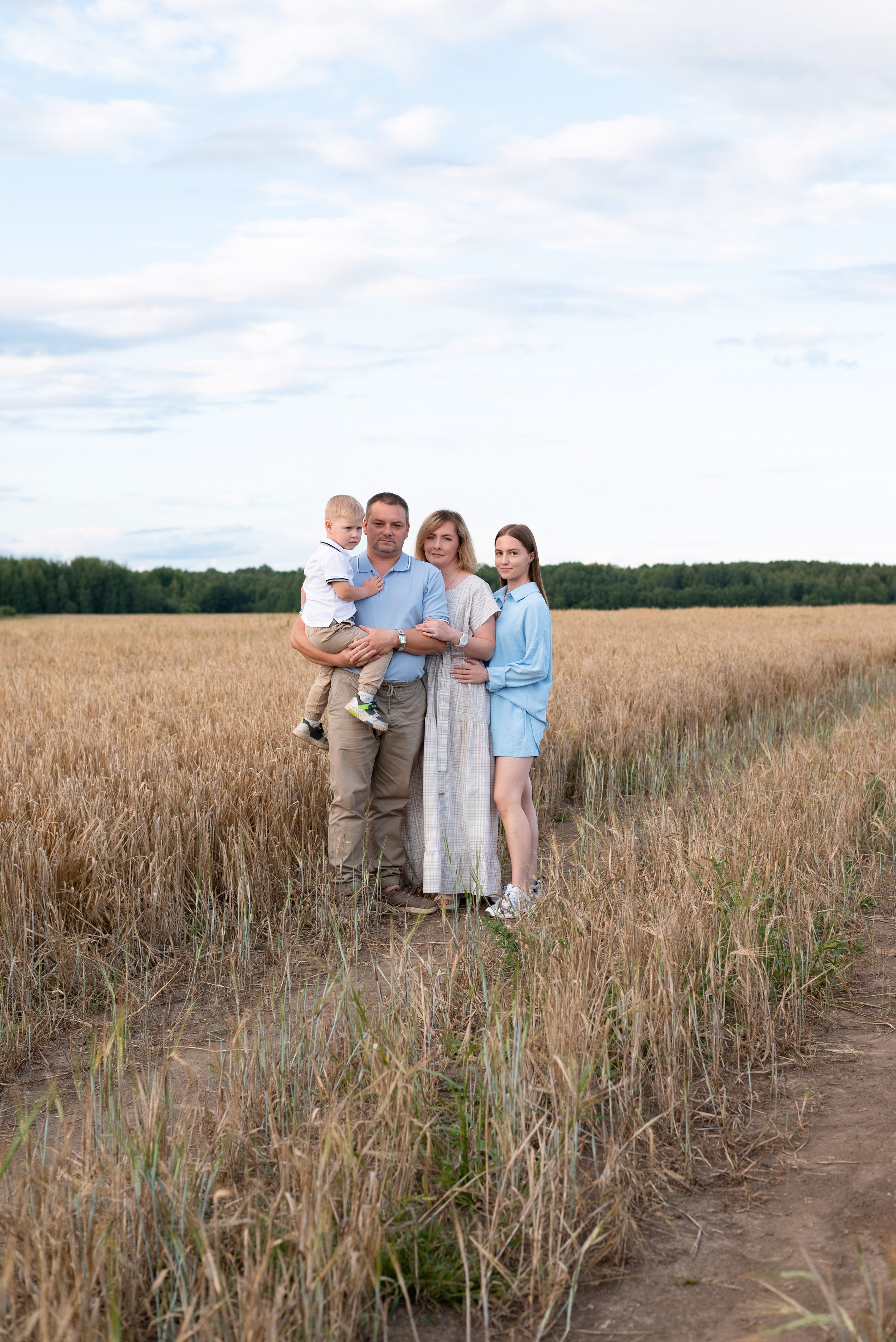 Фотопроект «Пшеничное поле». Фотограф Софья Власенко | Вологда