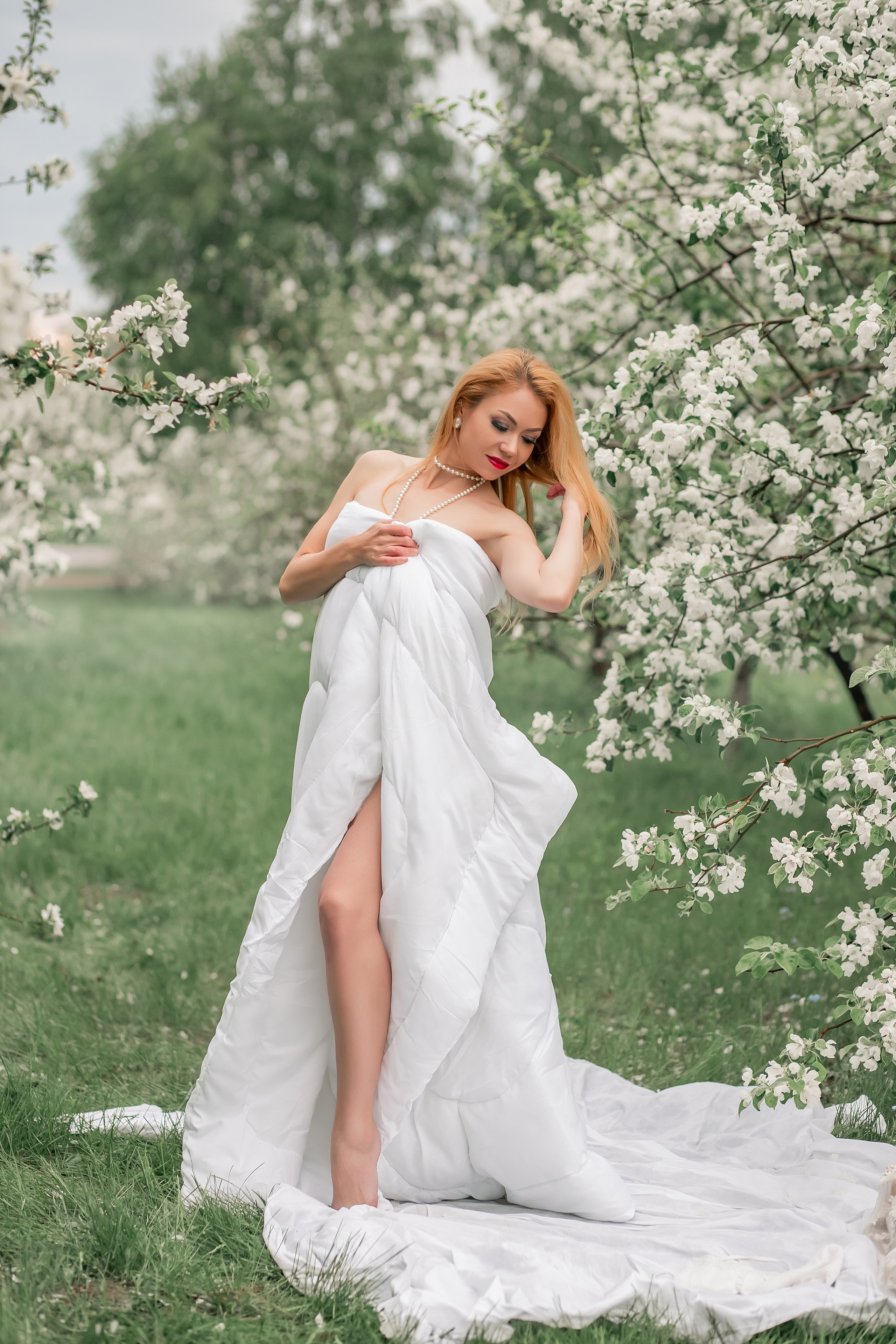 Рассвет в яблоневом саду. Детский и семейный фотограф в Красноярске Юлия Бирюкова