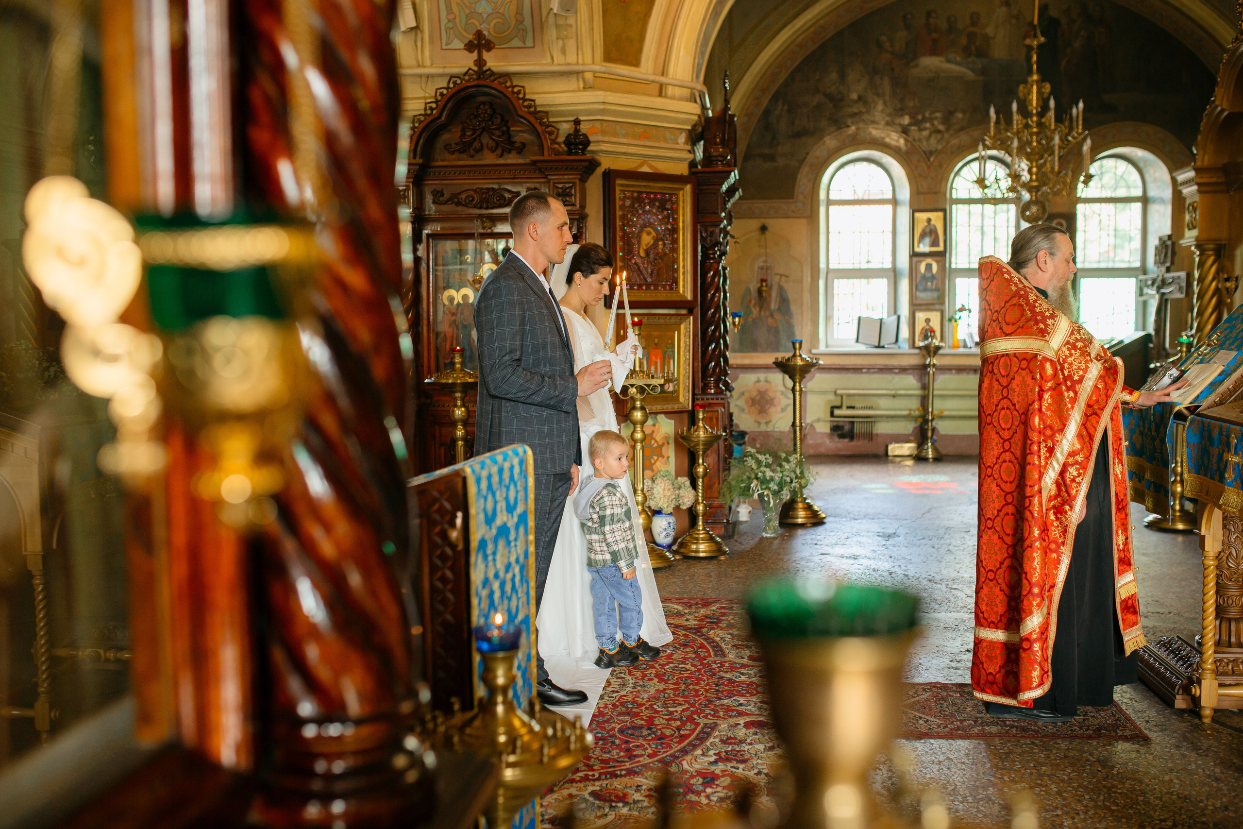 Церковь Покрова Пресвятой Богородицы в Осеченках г. Раменское. Свадебный и семейный фотограф