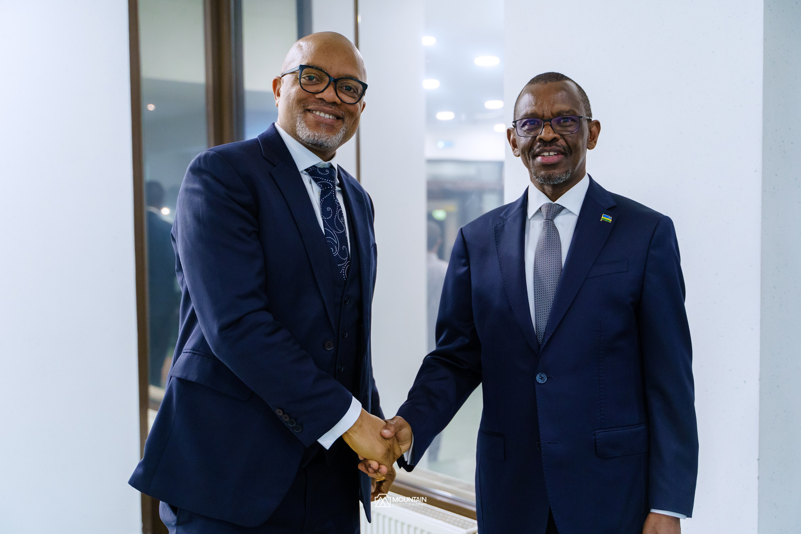 Rwanda 60 years celebratin of diplomatic relation with Russia. Я занимаюсь событийной, свадебной, товарной, студийной… фотографией