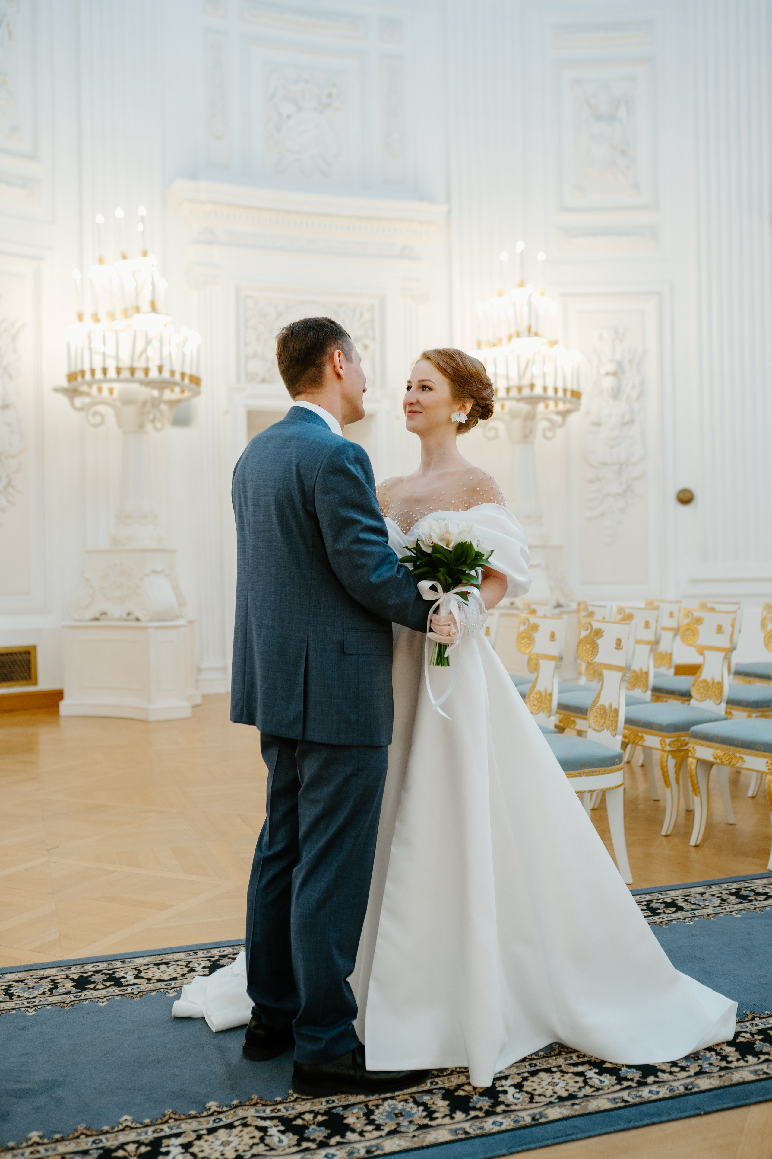 Michail & Maya. Я занимаюсь событийной, свадебной, товарной, студийной… фотографией