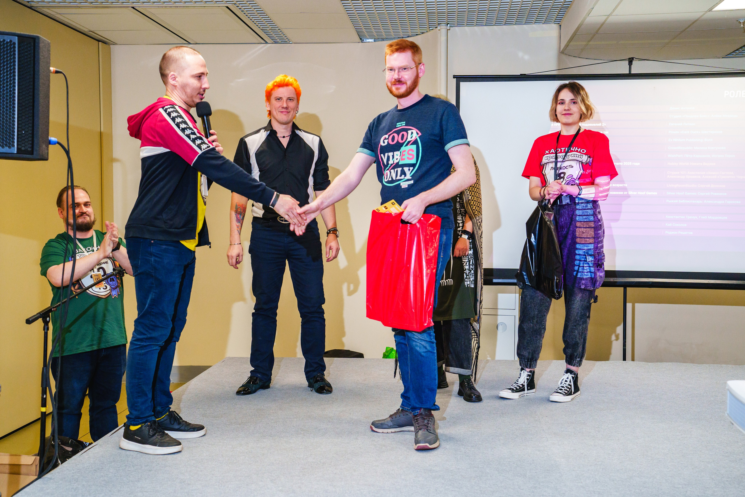 Living room studio. Ролекон 24. Великолепный фотограф Александр Захарченко