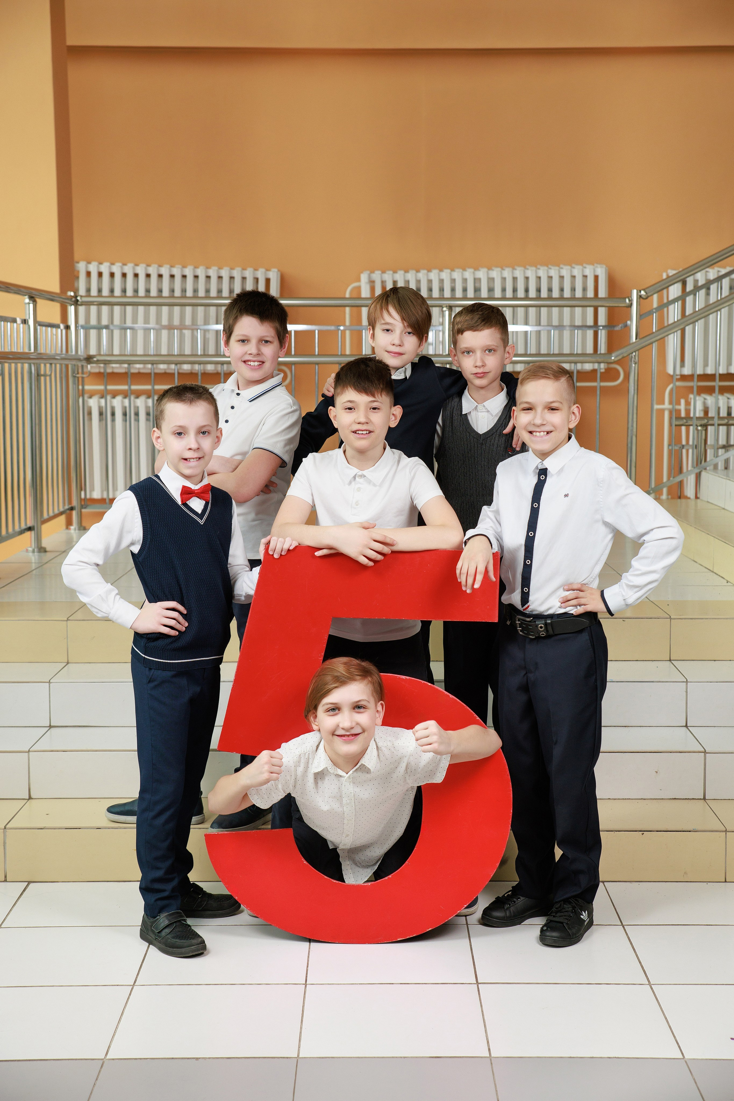 1 и 4 классы. Выпускные альбомы Красноярск