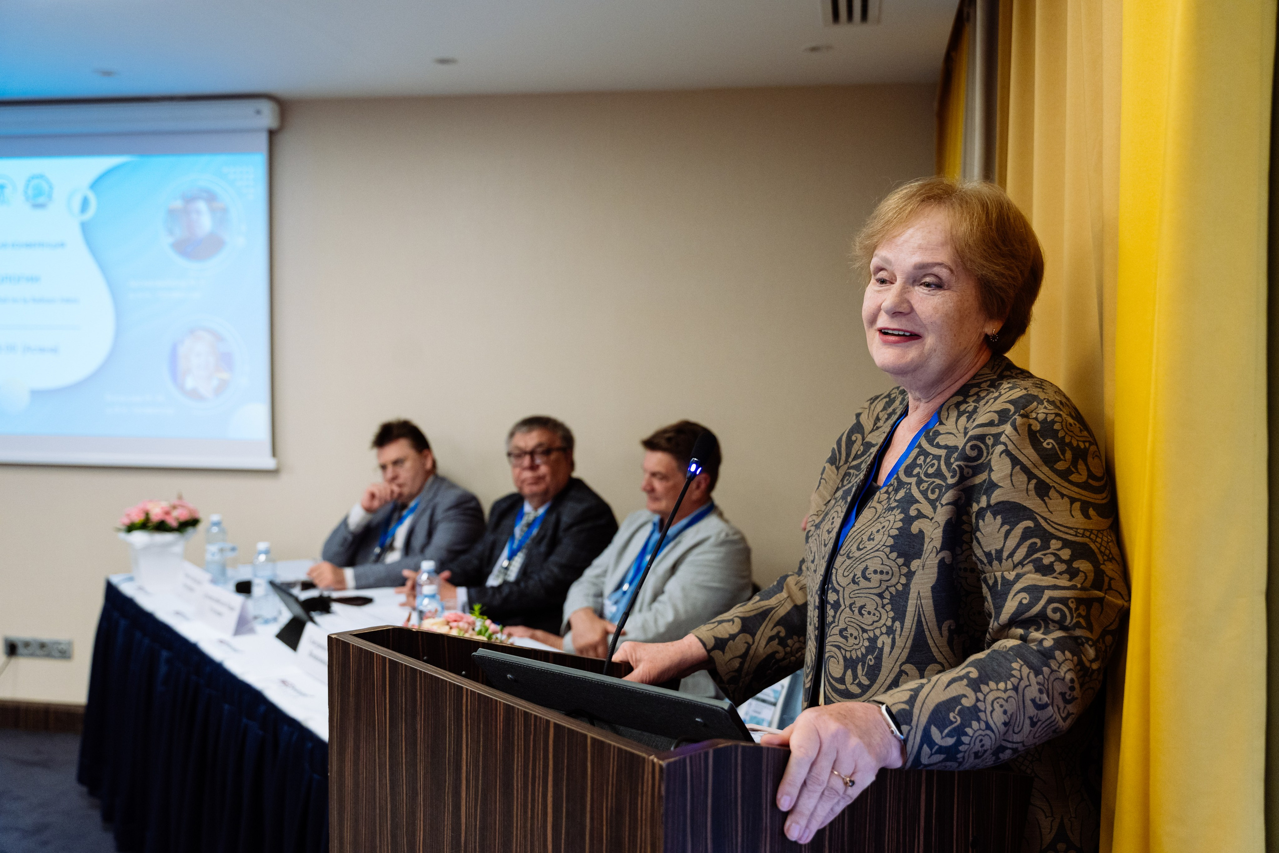 Конференция Мед Знания. Репортажный фотограф в Астане — Диана Калтаева, портретный фотограф