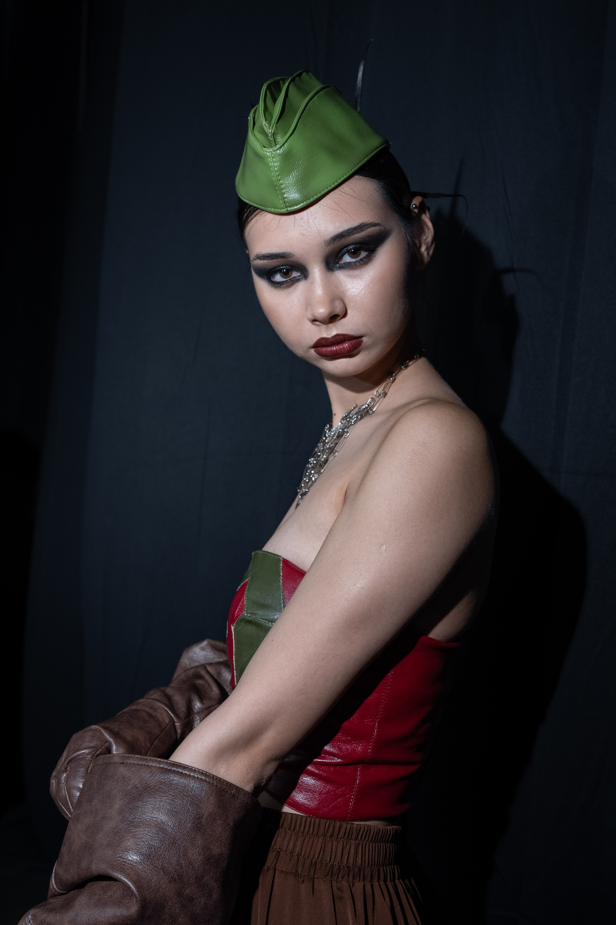 Visa Fashion week Almaty Backstage Day 3. Сайт Алматинского НЮ АРТ, будуар и фэшн фотографа Дениса Карпенко