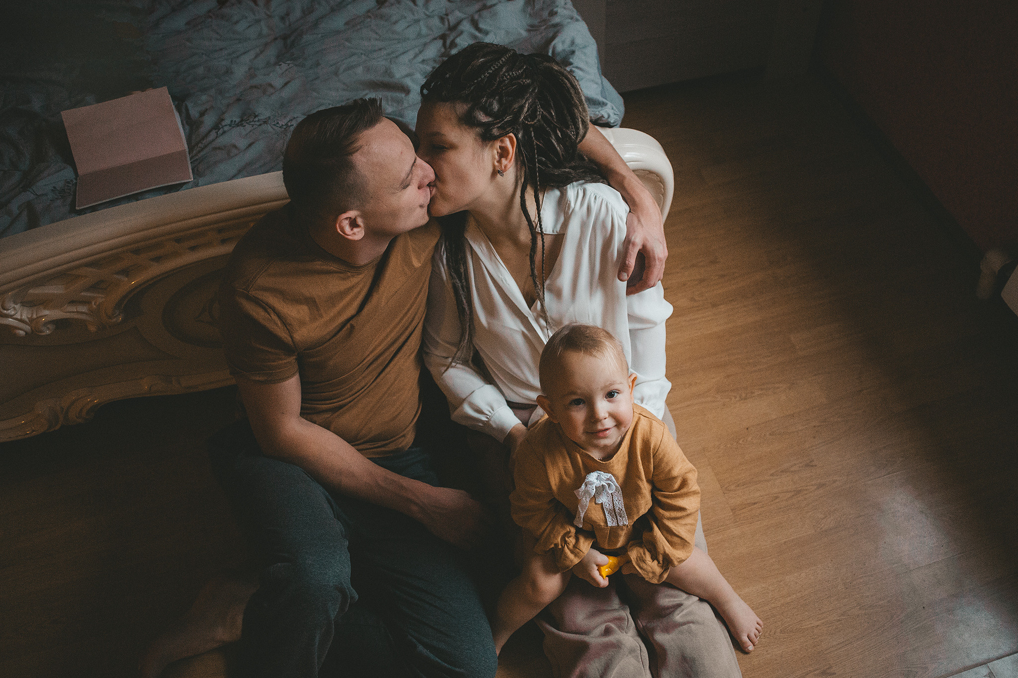 Домашняя Life-съемка для Ани, Антона и Саши. Семейный фотограф в Москве Марина Петра