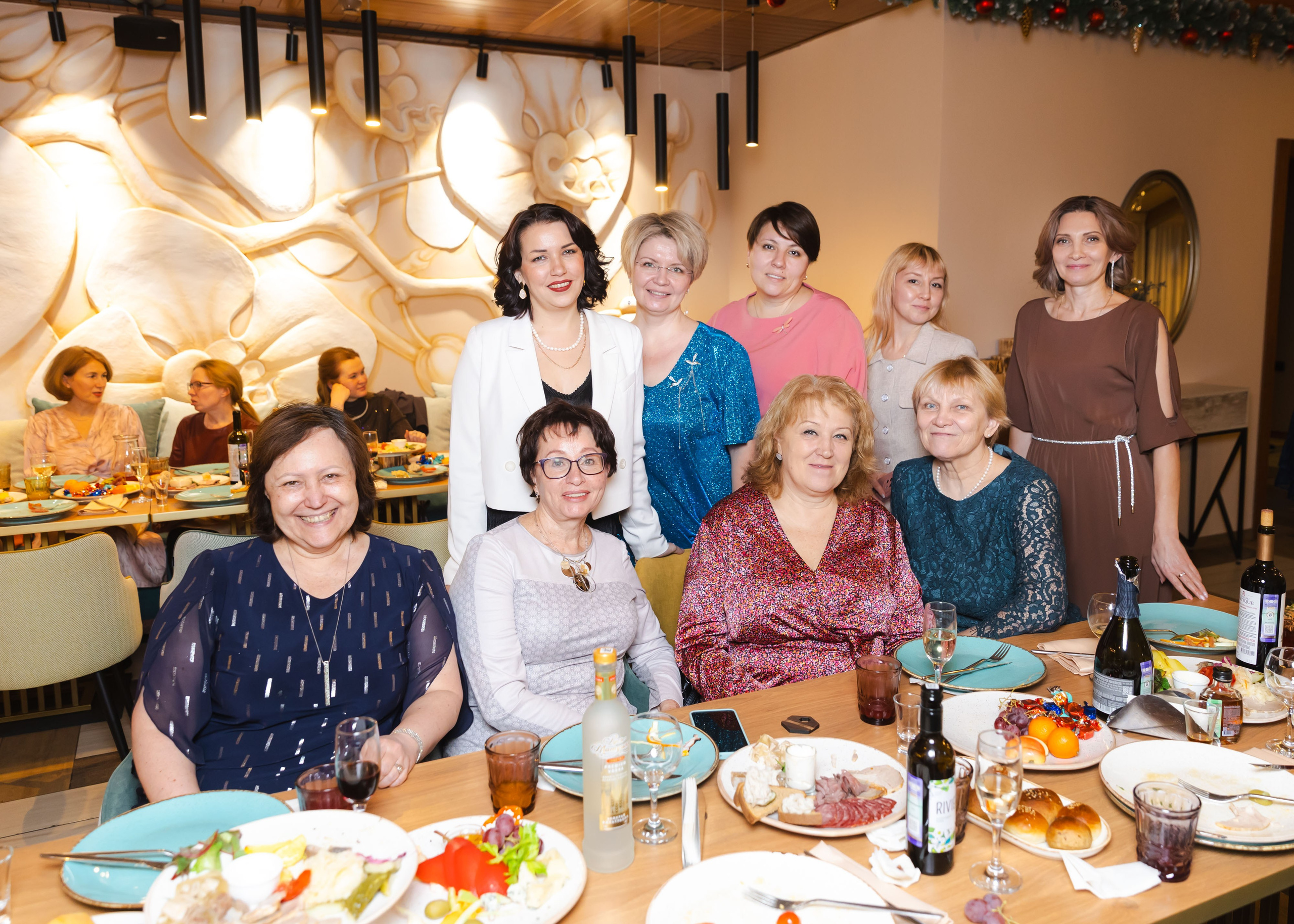 Предновогодка кипарис 2025. ФОТОГРАФ ВИНОГРАДОВА ДАРЬЯ