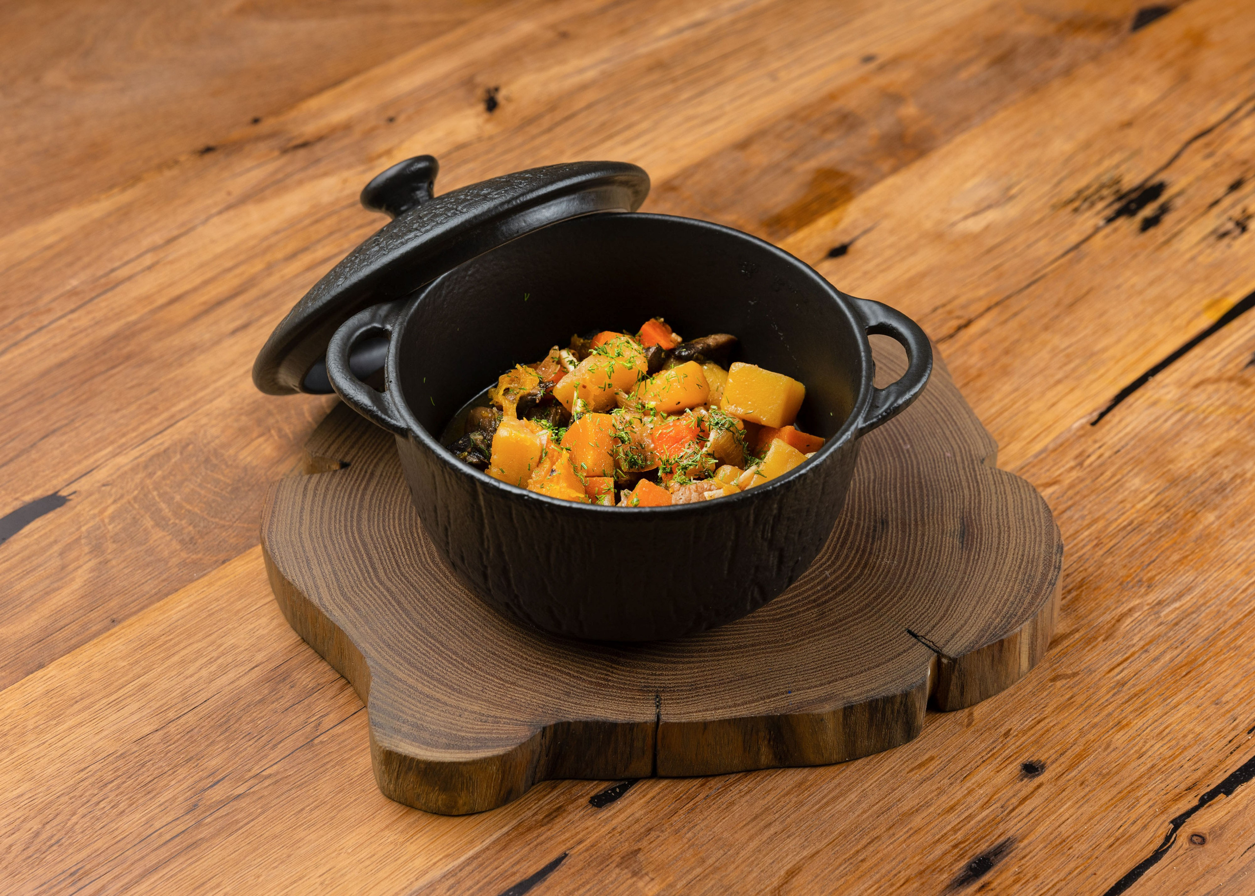 30.10.2025 Сыр Бор, Бизнес Ланчи. ФОТОГРАФ ВИНОГРАДОВА ДАРЬЯ