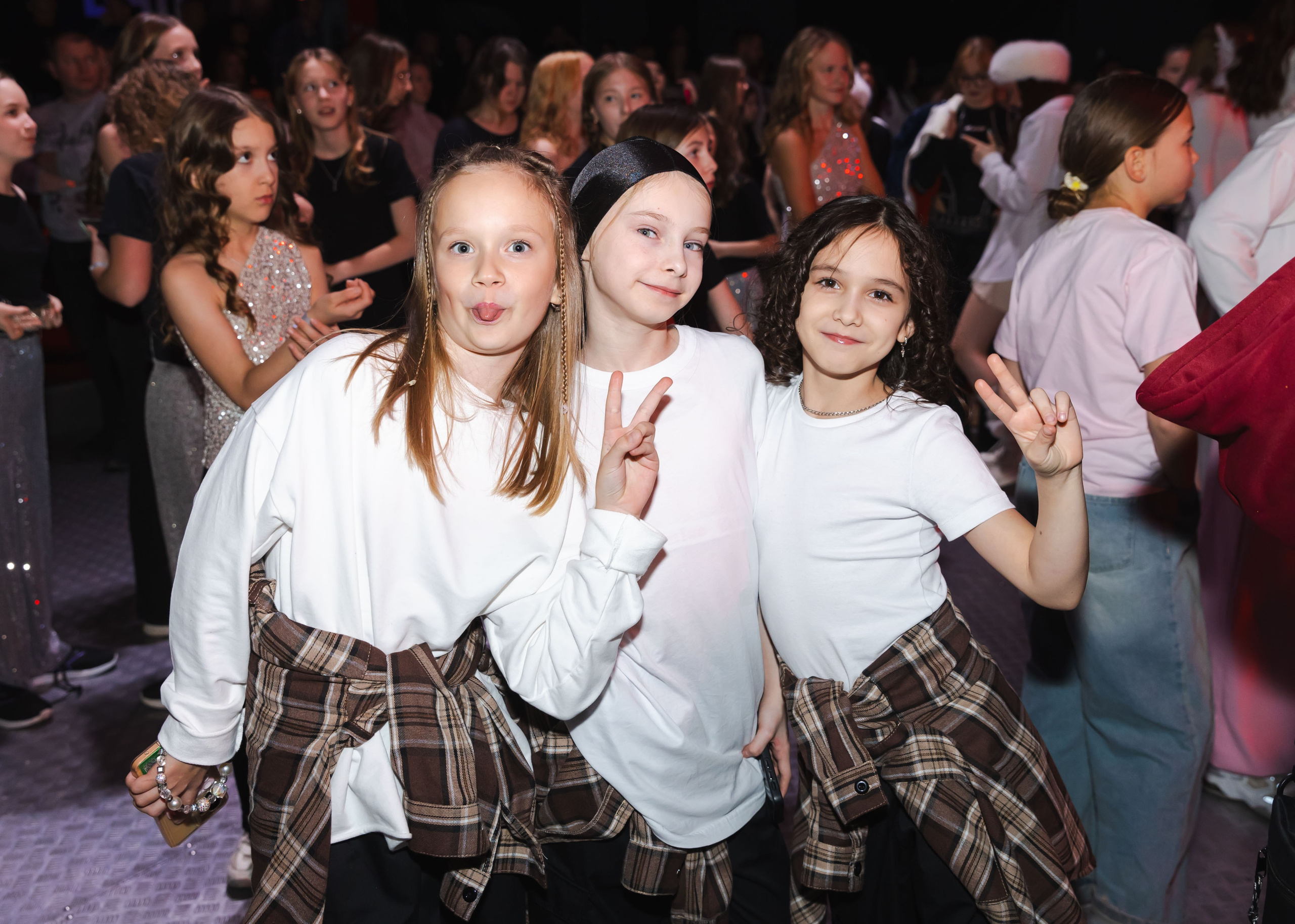 21.12.2025 Новогодняя Тусовка Non Stop. ФОТОГРАФ ВИНОГРАДОВА ДАРЬЯ