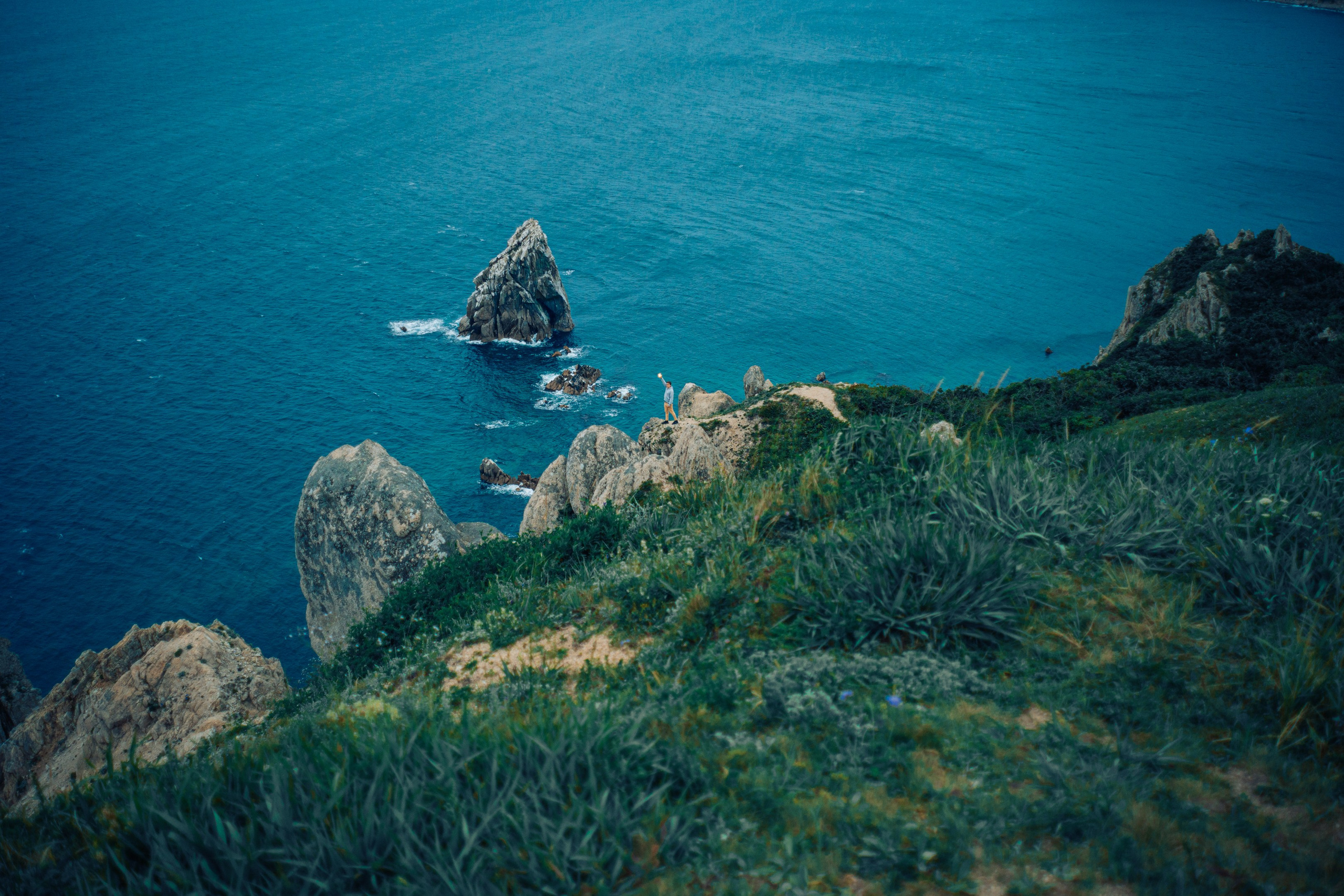 Бухта Тасовая. Иван Зайцев (IZIART) — создание культурного кода через фото и видео