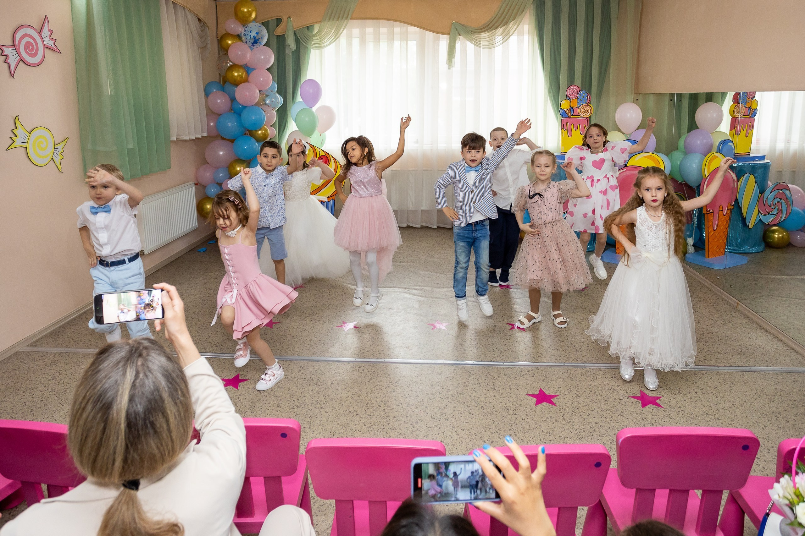 Выпускной Детский сад, 2 часа, 8000. Выпускные альбомы Майкоп, Краснодар Елена Золотарева