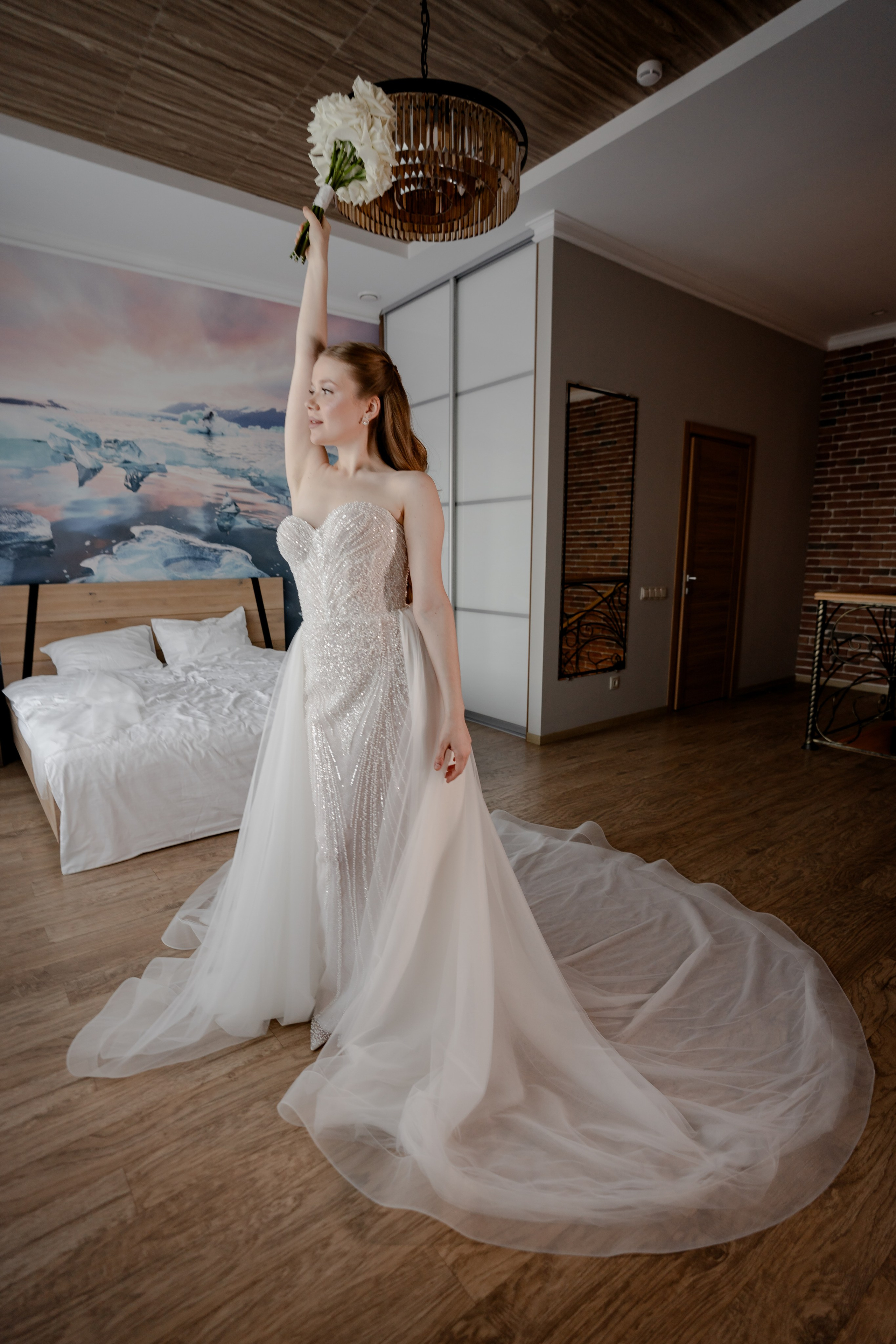 СВАДЕБНАЯ СЬЕМКА СБОРОВ В ОТЕЛЕ И ВЫЕЗД НА ЦЕРЕМОНИЮ (СНЯТО В СИБИРЕ В НИЖНЕВАРТОВСКЕ). Профессиональный фотограф, Санкт-Петербург — Виктория Богомолова