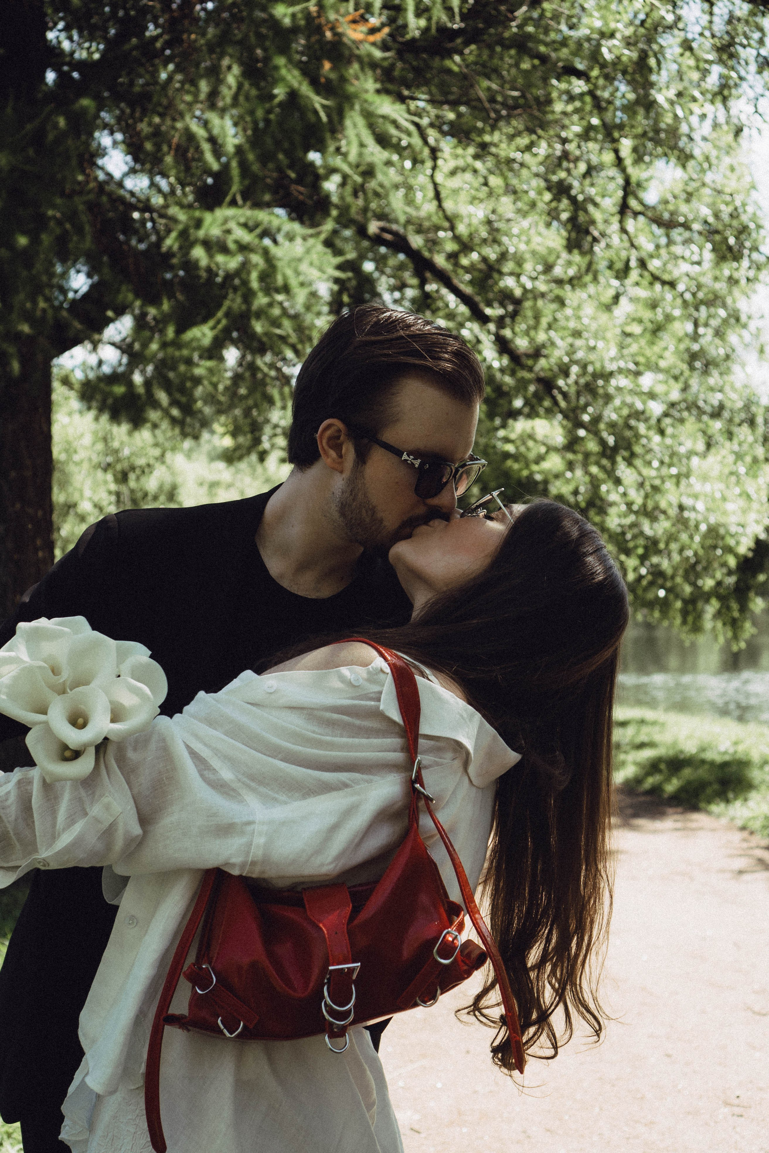 СВАДЕБНАЯ СЬЕМКА В ПАРКЕ ПОБЕДЫ И ПРОГУЛКА ПО МОСКОВСКОМУ ПРОСПЕКТУ. Профессиональный фотограф, Санкт-Петербург — Виктория Богомолова