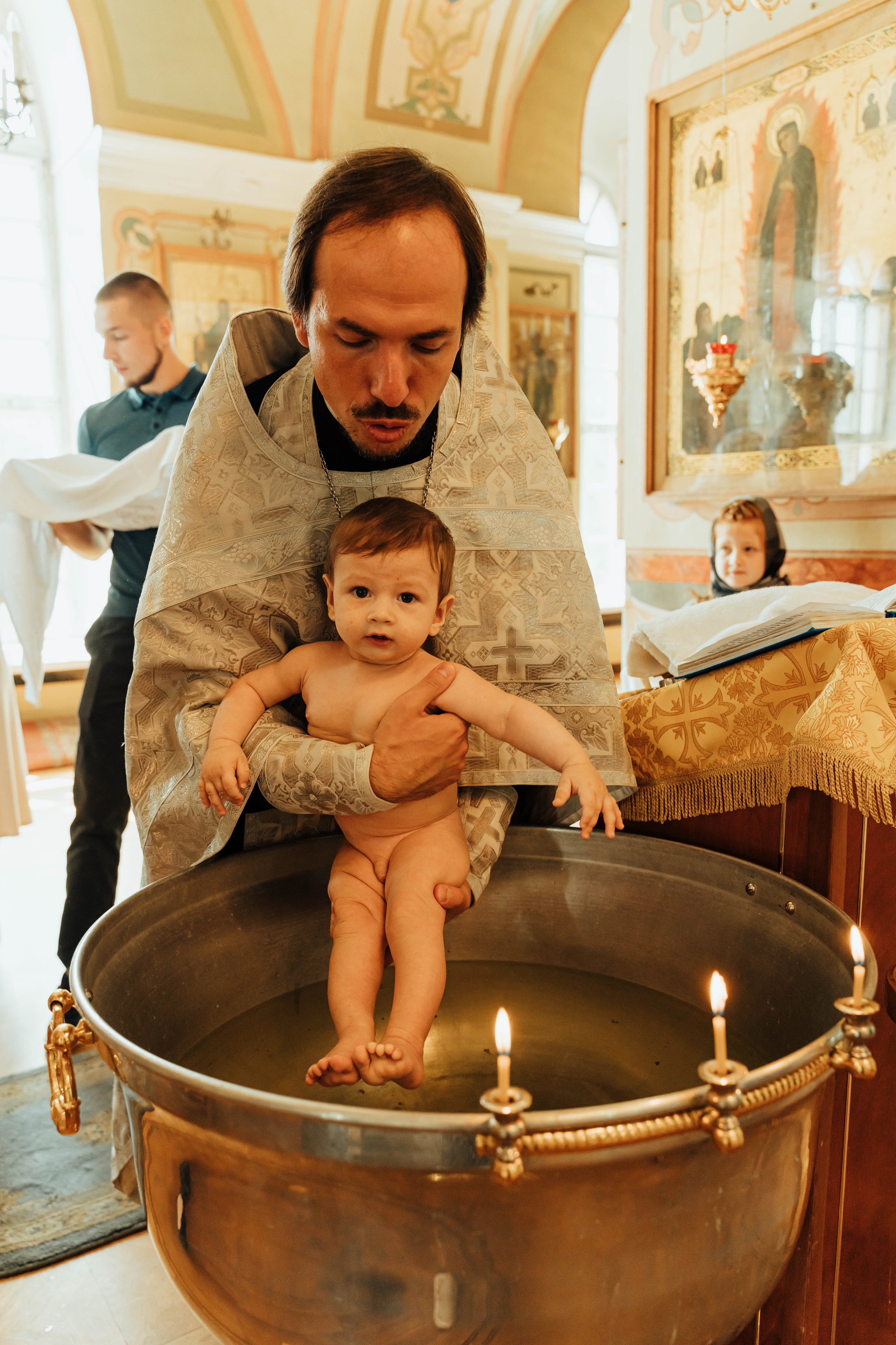 Крещение Никиты. Фотограф Елизавета Савина